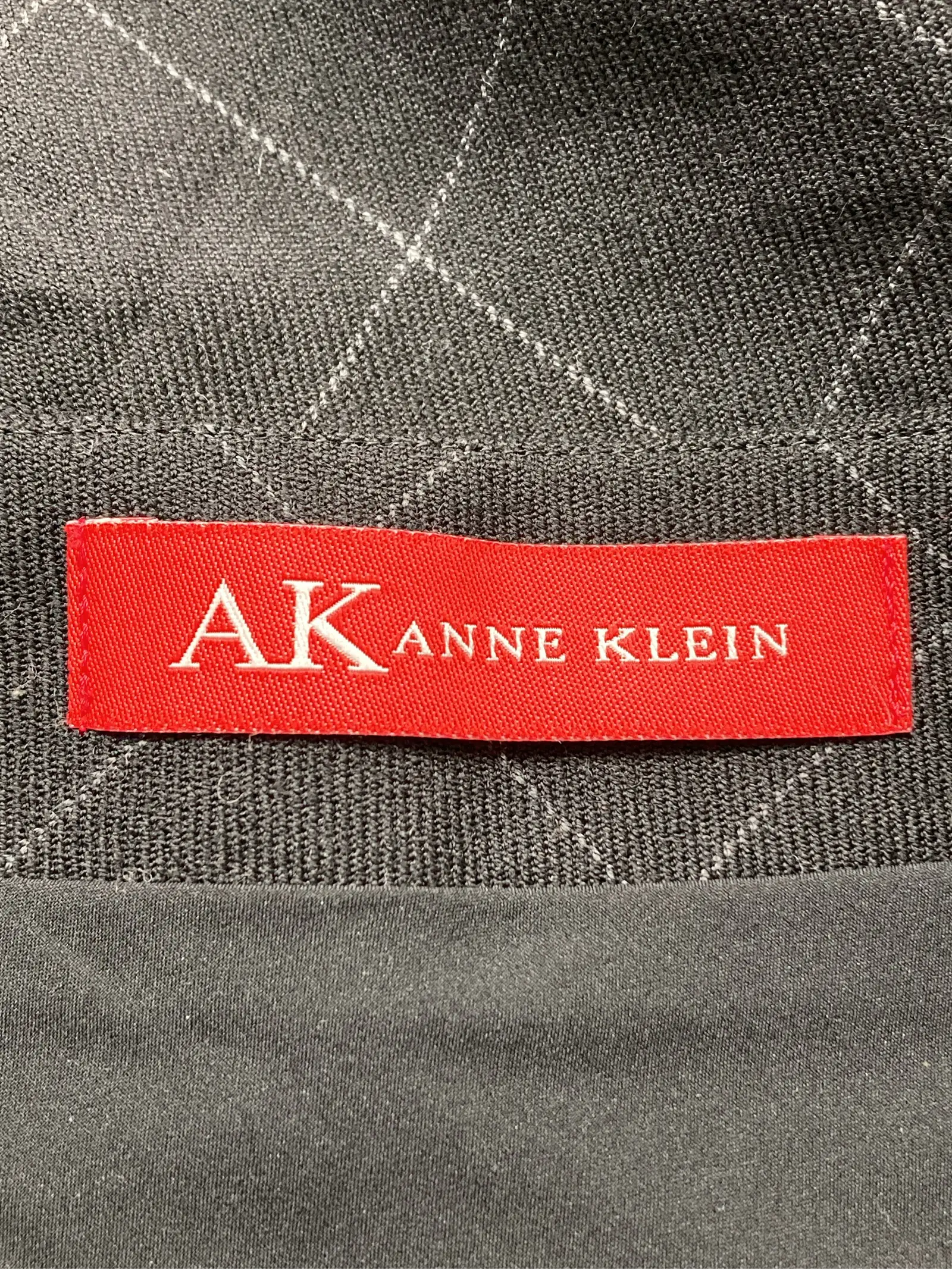 https://r2-worker.digdig.jp/product/f3605e43-9161-41cd-ade2-c87915b2d984/8d74a590-e9c9-4d31-802b-272ec6297154
