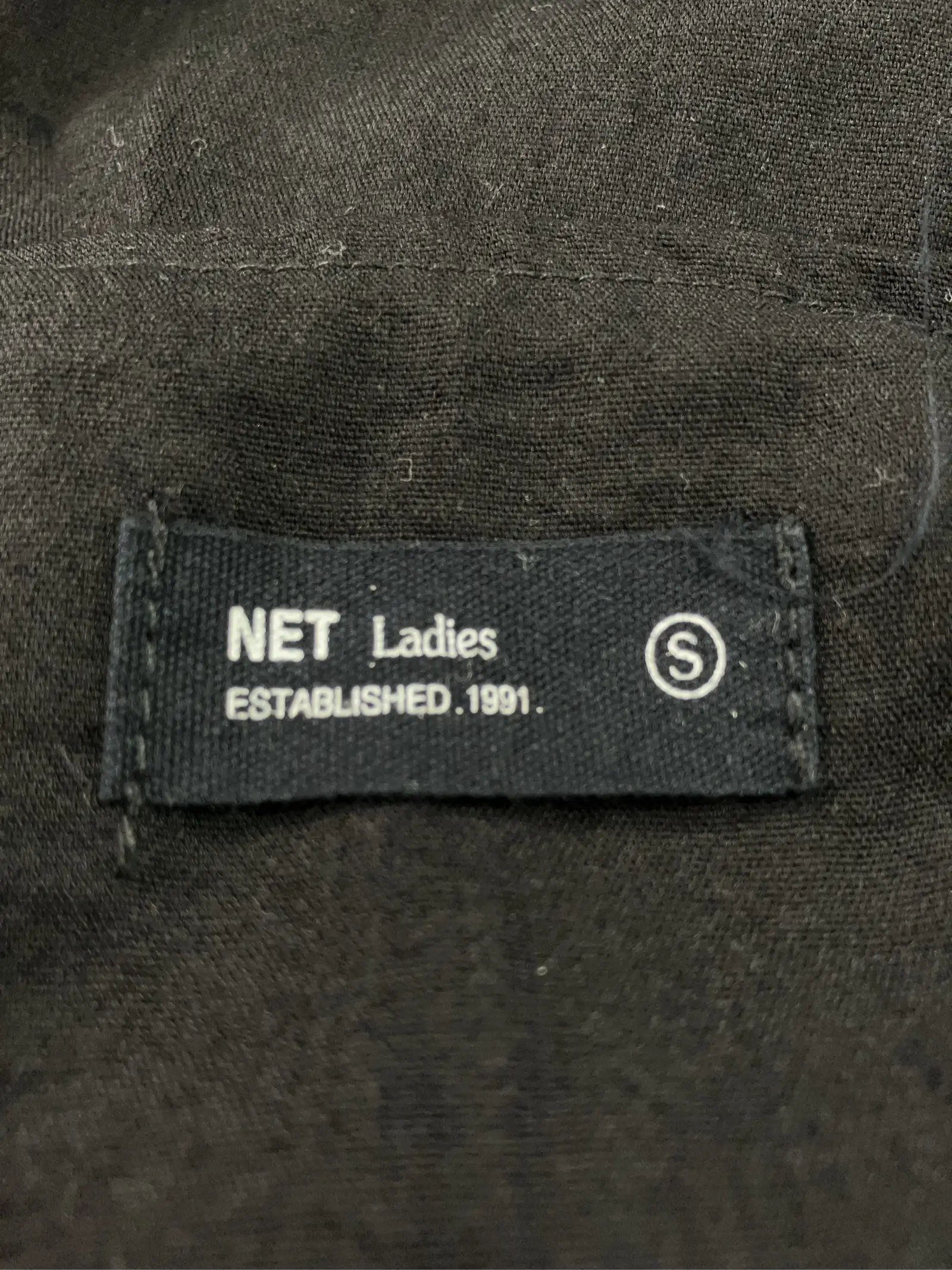 https://r2-worker.digdig.jp/product/f493f4de-4ee3-44bc-bf3d-f9a8d3d8b2b5/3ebea543-8ad8-49d5-b527-95731106cbb7