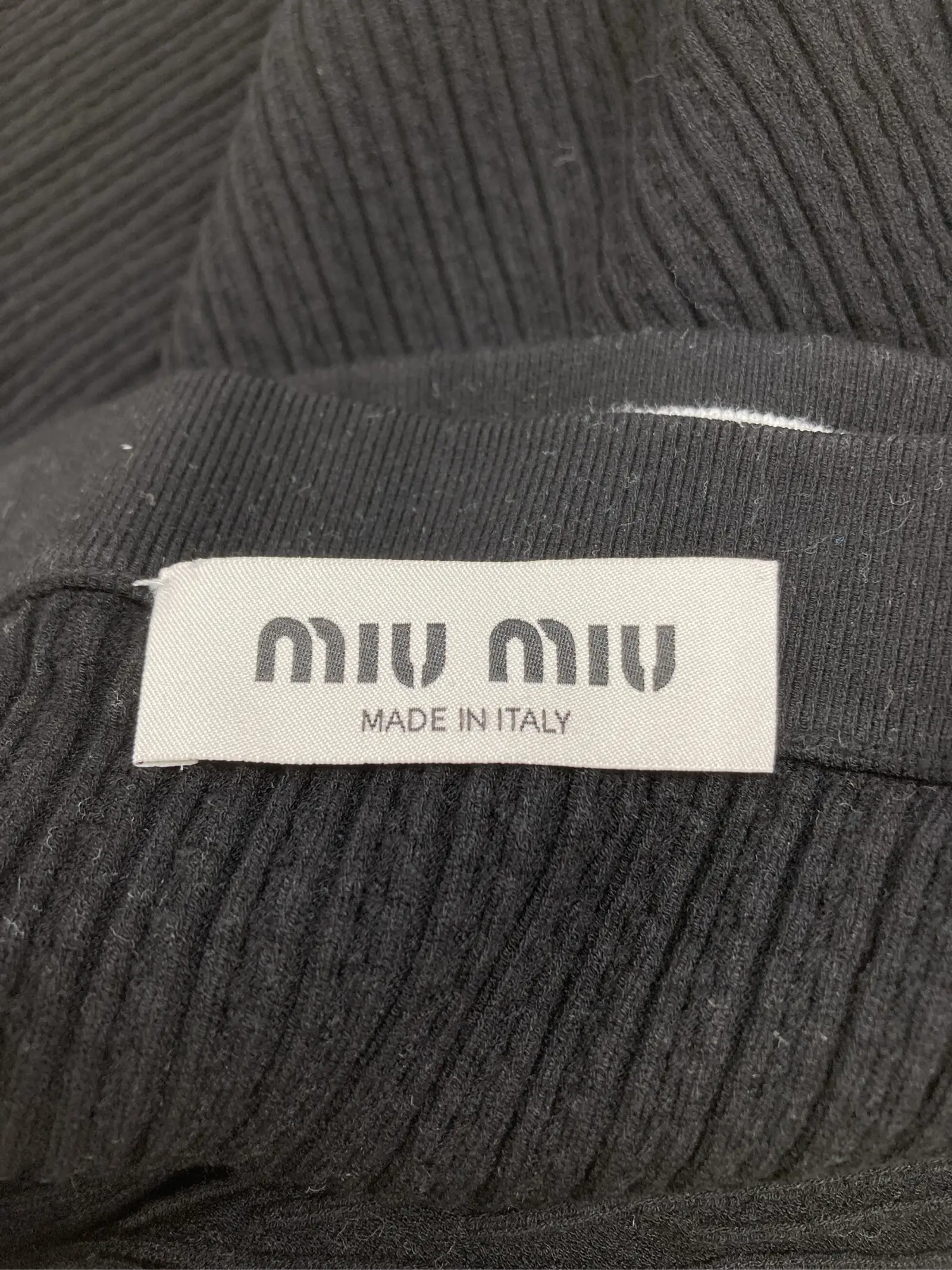 https://r2-worker.digdig.jp/product/f4ca3a60-4dd4-44e0-9638-a91eba4d5c5d/e7d527a8-795c-456d-8d2b-930e7c9d15e2