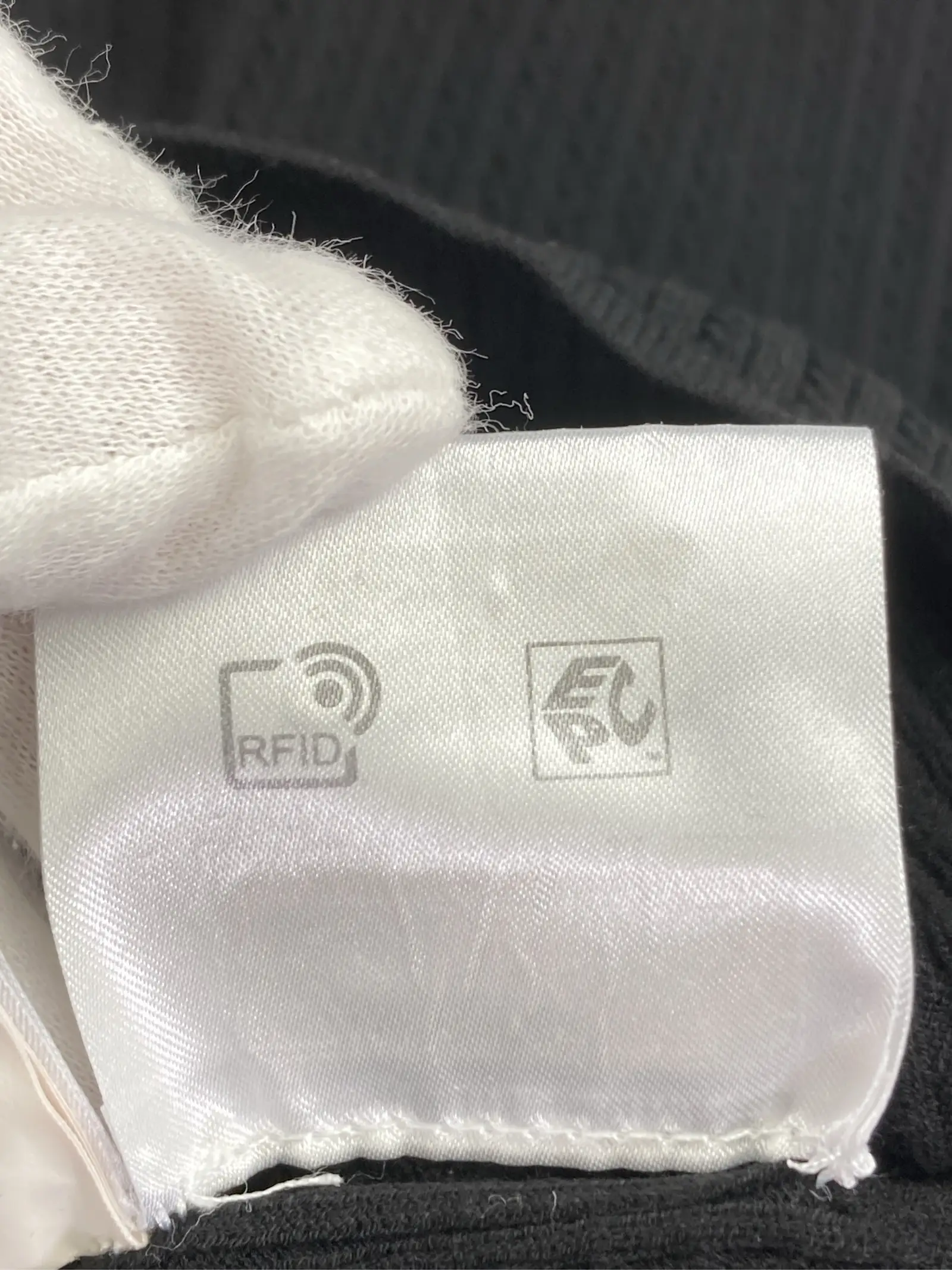 https://r2-worker.digdig.jp/product/f4ca3a60-4dd4-44e0-9638-a91eba4d5c5d/f749aa35-4cde-42ba-a6a5-6ae0987bd3a9