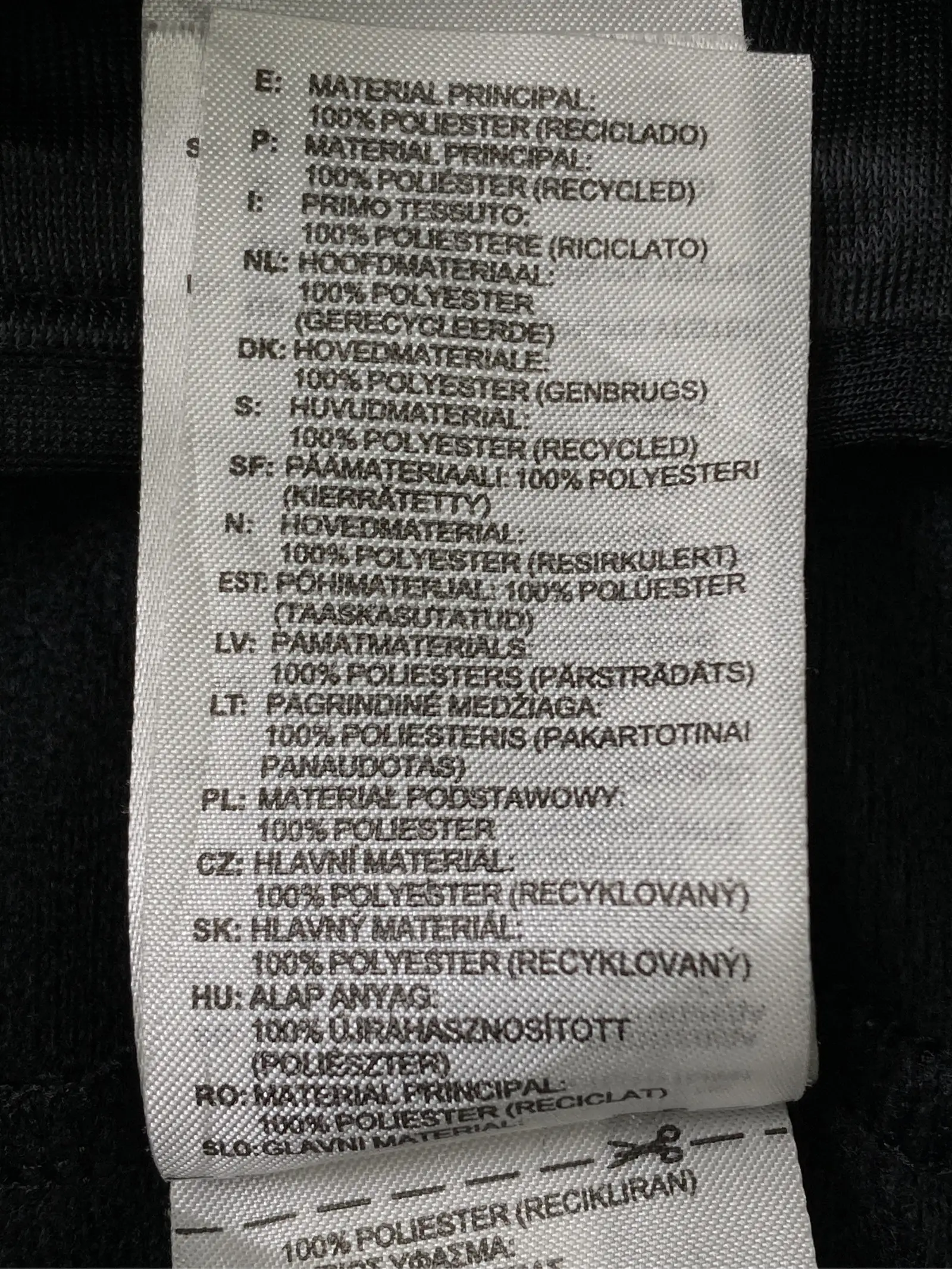 https://r2-worker.digdig.jp/product/f4e70de5-c8e2-49c8-8cda-8e7b6edd3620/4fa8a193-3a0e-45f2-94c2-3457684f3fc7