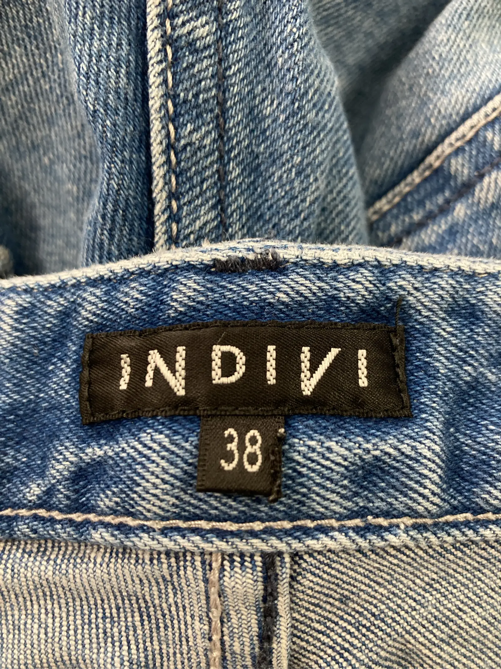 https://r2-worker.digdig.jp/product/f5153fb5-fa51-481c-8209-fc299ae605ab/c1186168-895f-4ade-8e20-03fbe99c0689