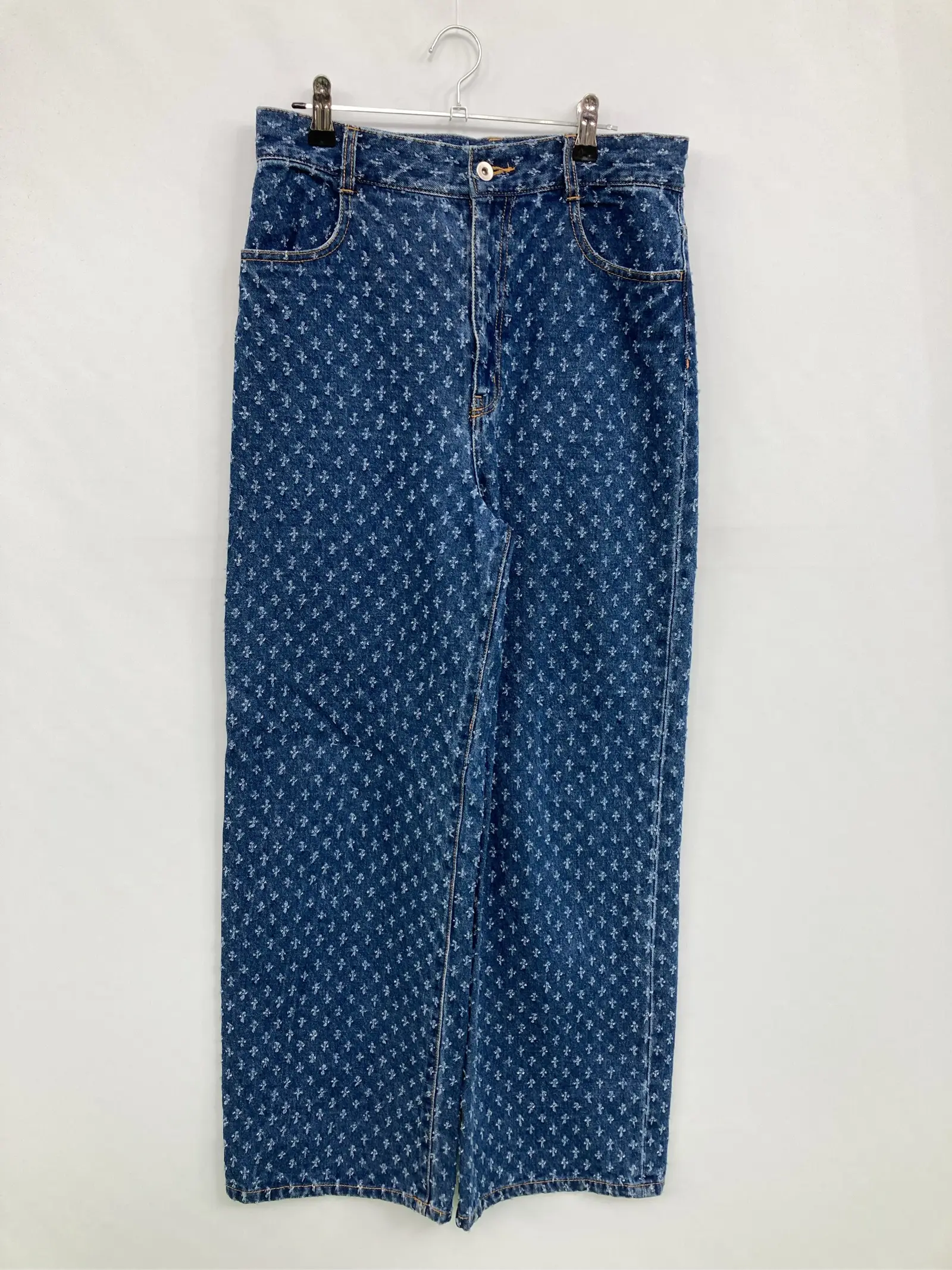 https://r2-worker.digdig.jp/product/f52f4d22-2e3b-4bf0-b2b0-27d2e6098b20/14e13697-b1d8-4d04-b987-8bd830e8bbd1