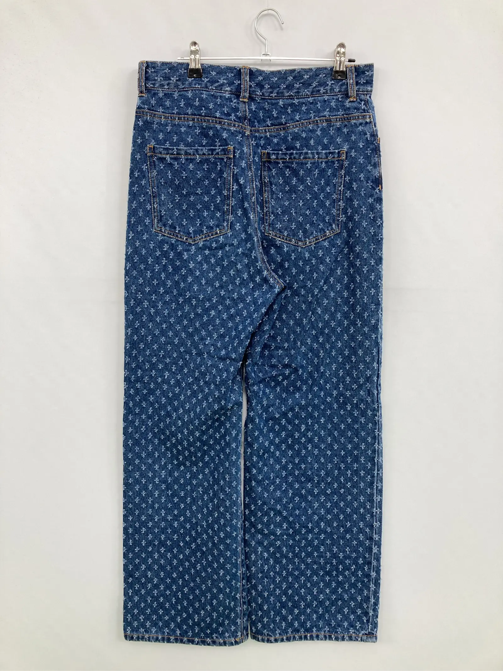 https://r2-worker.digdig.jp/product/f52f4d22-2e3b-4bf0-b2b0-27d2e6098b20/a53c71d1-b615-4b62-92c9-c61c4e72089c