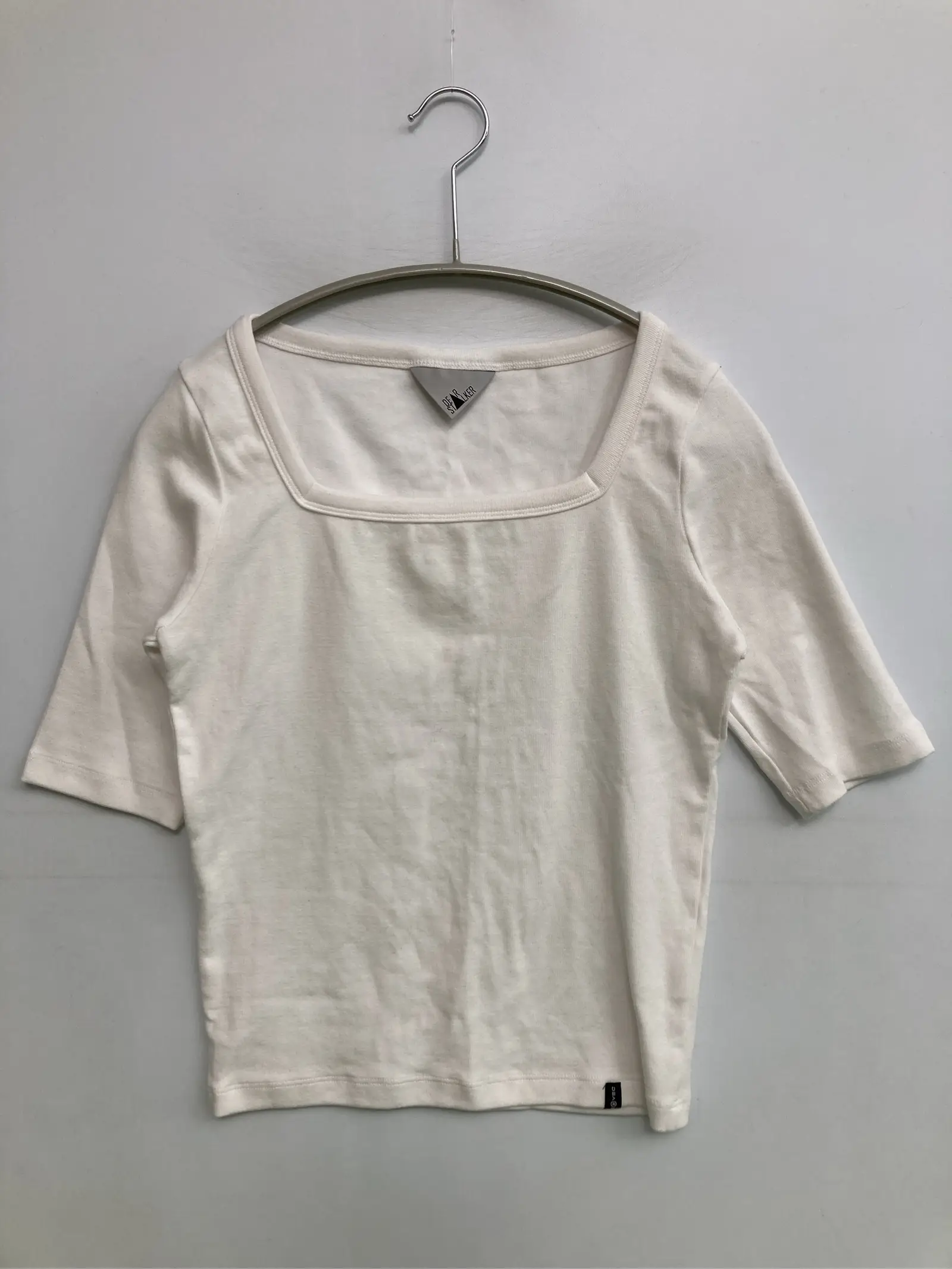 https://r2-worker.digdig.jp/product/f53fcb55-cb22-4013-a6a3-b75d0fce31cc/9a2583a0-3d8f-4e86-8cd4-1eea4d2408c0