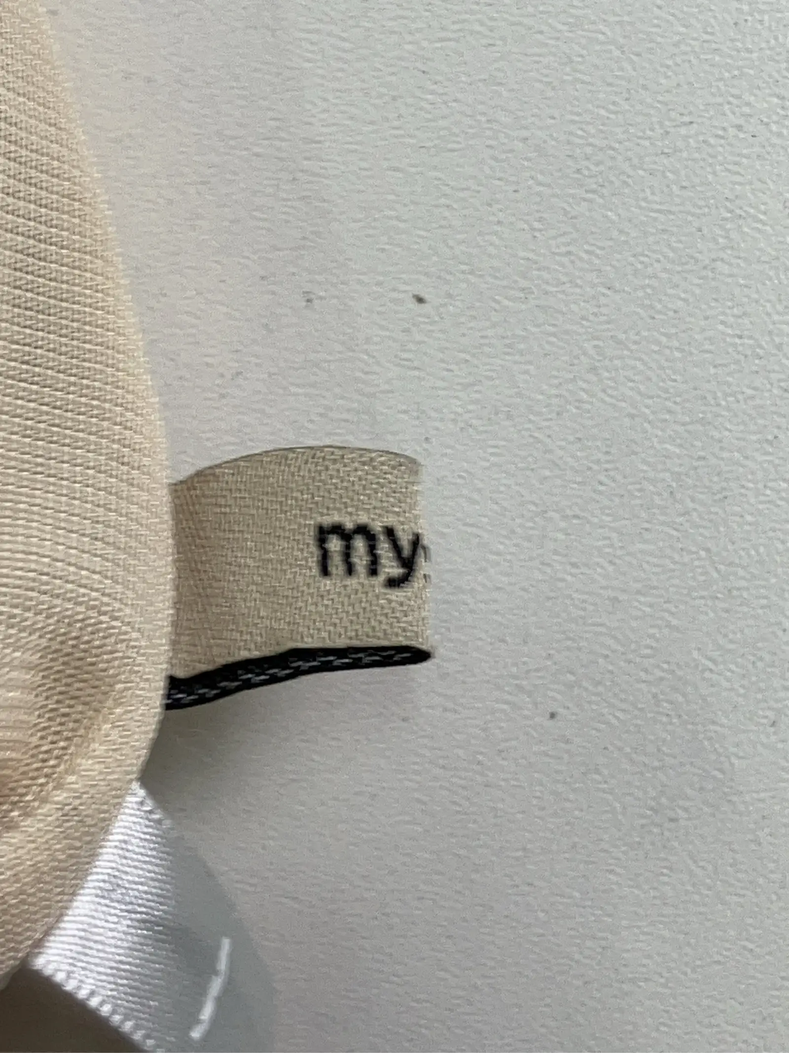 https://r2-worker.digdig.jp/product/f5514758-b95c-4915-a6f6-30e3e991f656/c847a405-157c-4c74-ac79-3f242fd0fdfb