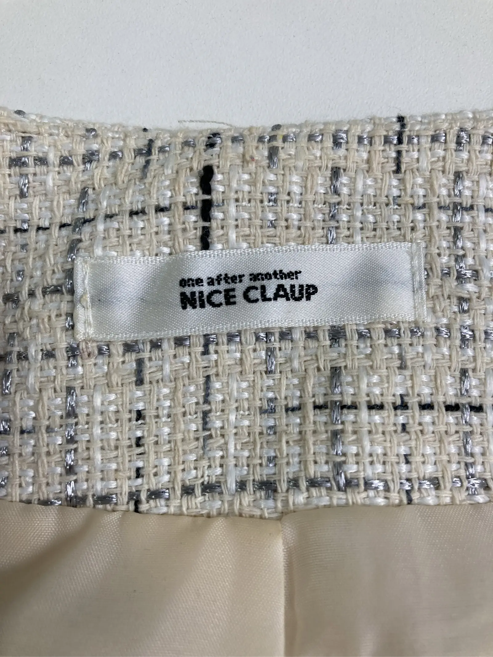 https://r2-worker.digdig.jp/product/f5bc5cd9-ee89-4d27-b858-dea7ef43de5b/3c0975e3-4679-4295-8c97-d4dcbaaf70d2
