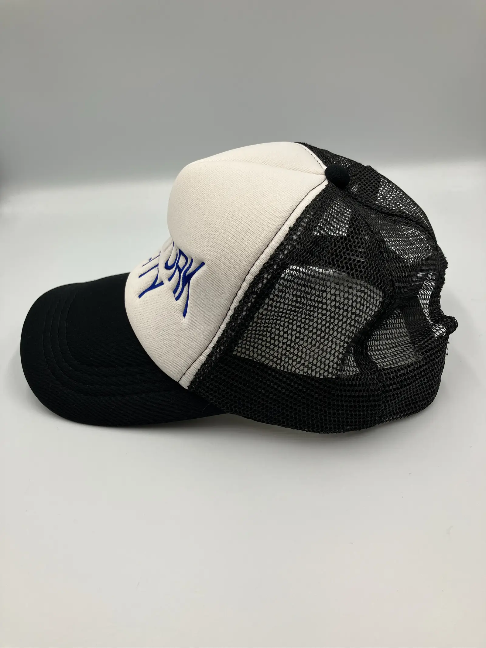https://r2-worker.digdig.jp/product/f5f7bb0a-cf35-48d2-a9d8-6a4184b41a4e/72be082a-e98c-4912-a667-c75bff8a24e3