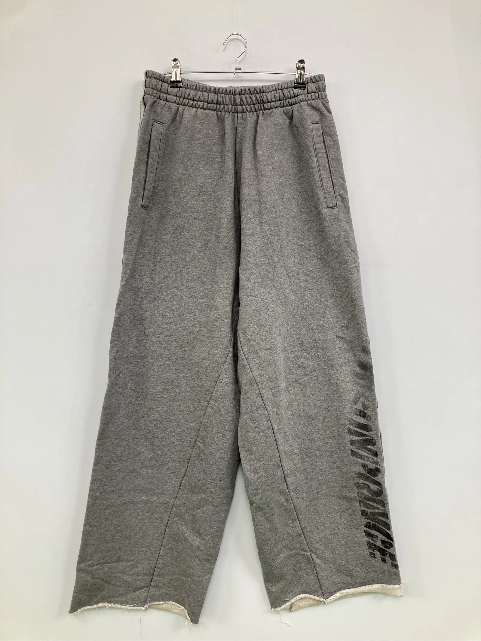 https://r2-worker.digdig.jp/product/f60b0109-0f3b-4460-9f2b-840f3806f4e7/83827a2e-e8ab-4910-8ed5-7837006f81a6