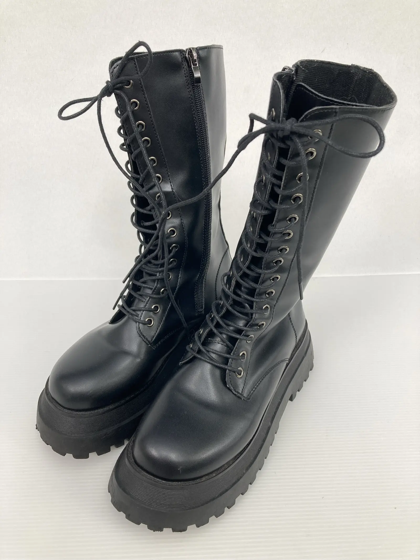 https://r2-worker.digdig.jp/product/f61bf4db-f2e7-425f-9874-b647af99ef74/1de55ac3-98c1-4266-8288-387a74a965cc