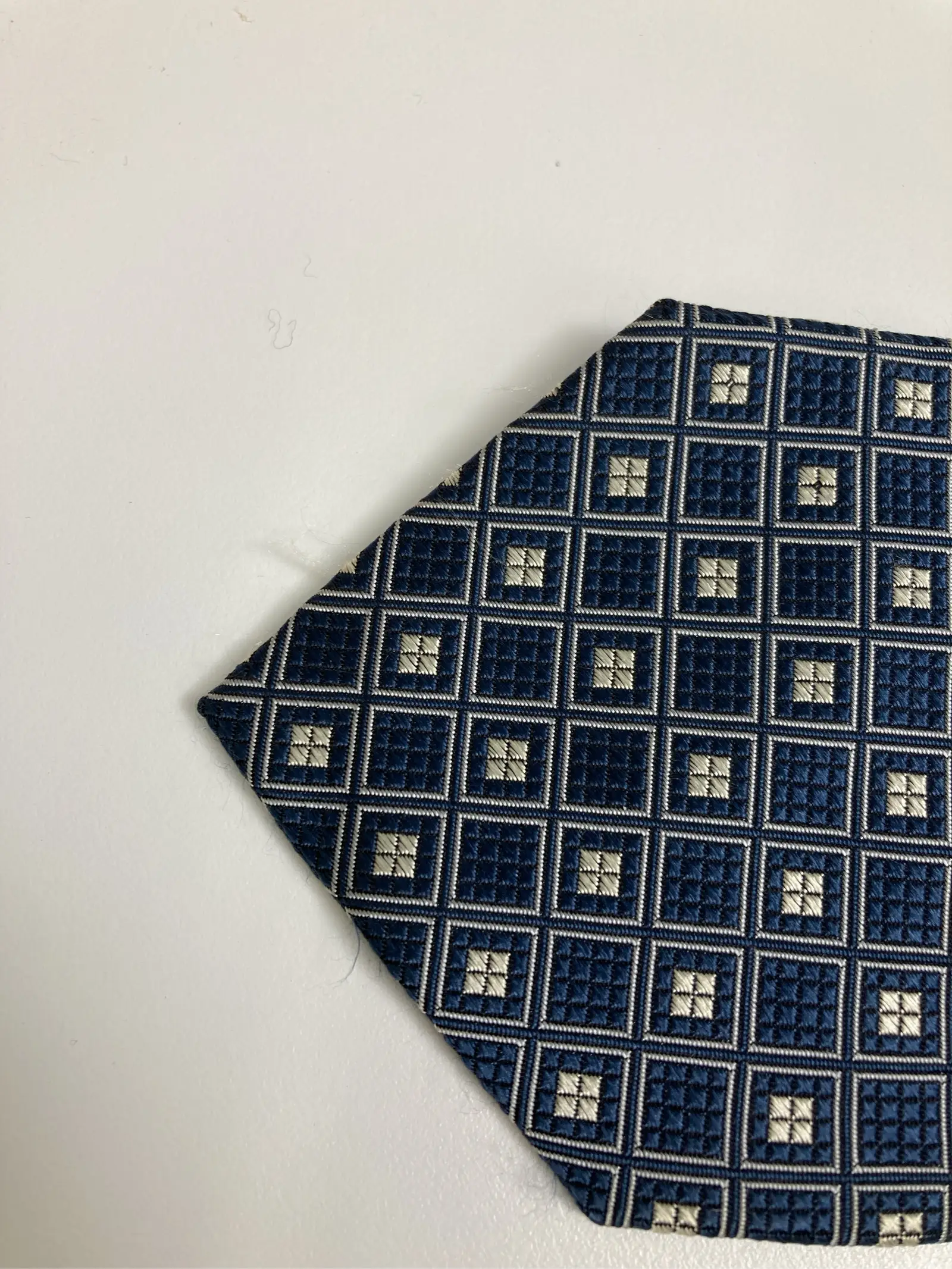 https://r2-worker.digdig.jp/product/f62b5eef-aa54-4544-bf4f-38b9da8e8fd1/438cde10-caa6-4db9-b803-3aea7a215407