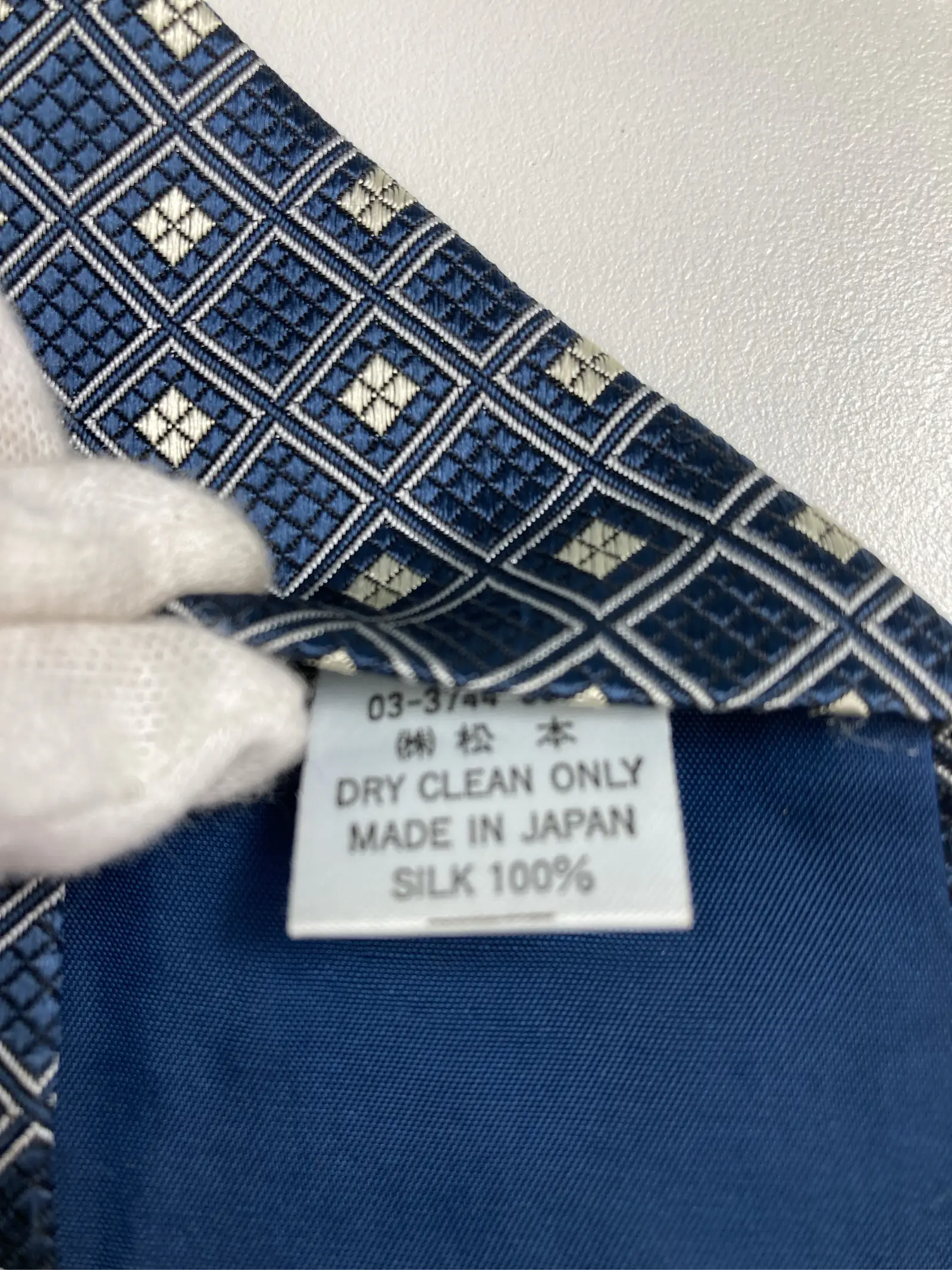 https://r2-worker.digdig.jp/product/f62b5eef-aa54-4544-bf4f-38b9da8e8fd1/75ca7972-8046-416c-b56b-816937be5a59