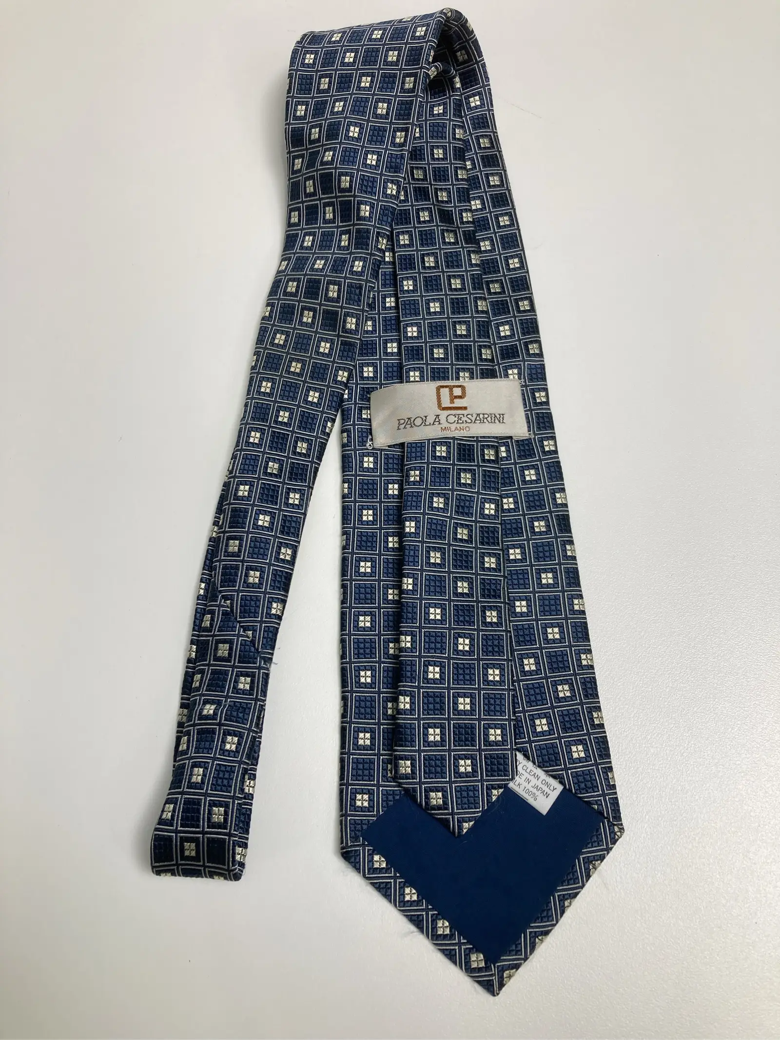 https://r2-worker.digdig.jp/product/f62b5eef-aa54-4544-bf4f-38b9da8e8fd1/9a0623f5-f2f6-4e25-87e4-2267802fcbf0