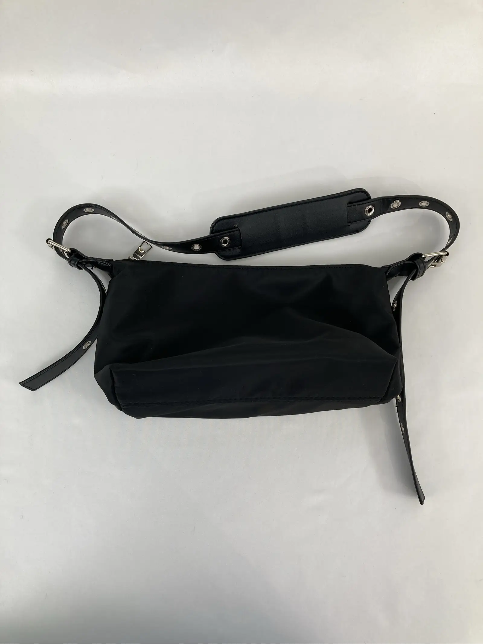 https://r2-worker.digdig.jp/product/f68d339f-169f-4ae5-a6ca-39d2cd66515e/599f3443-a418-4b10-961d-6e7d8a021944
