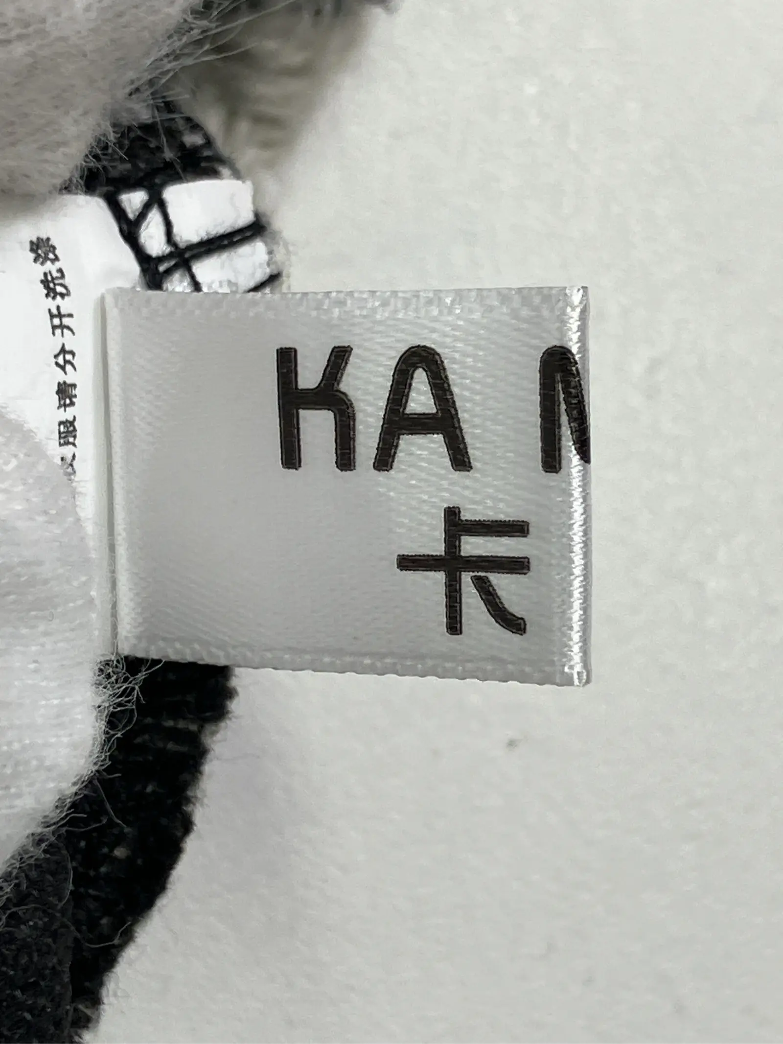 https://r2-worker.digdig.jp/product/f692ff7a-3b3a-430b-8ffc-219be8bb66e4/25e35471-768e-4a3b-ae33-7c8c95b226fd