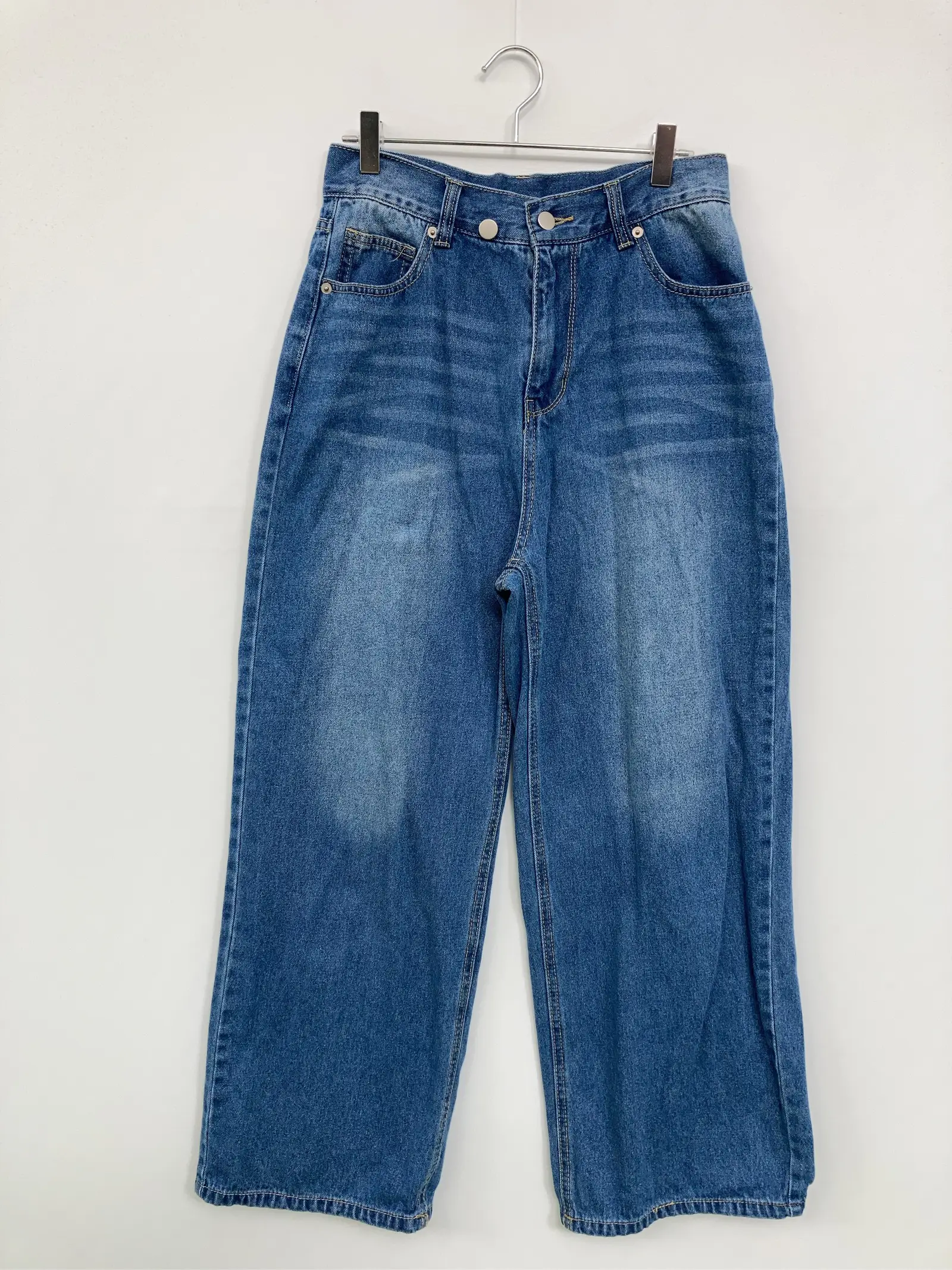 https://r2-worker.digdig.jp/product/f6bc5ac5-ed43-4532-a438-ca96d342b743/fc48bffa-d87e-44cc-b97a-87c49adf3396