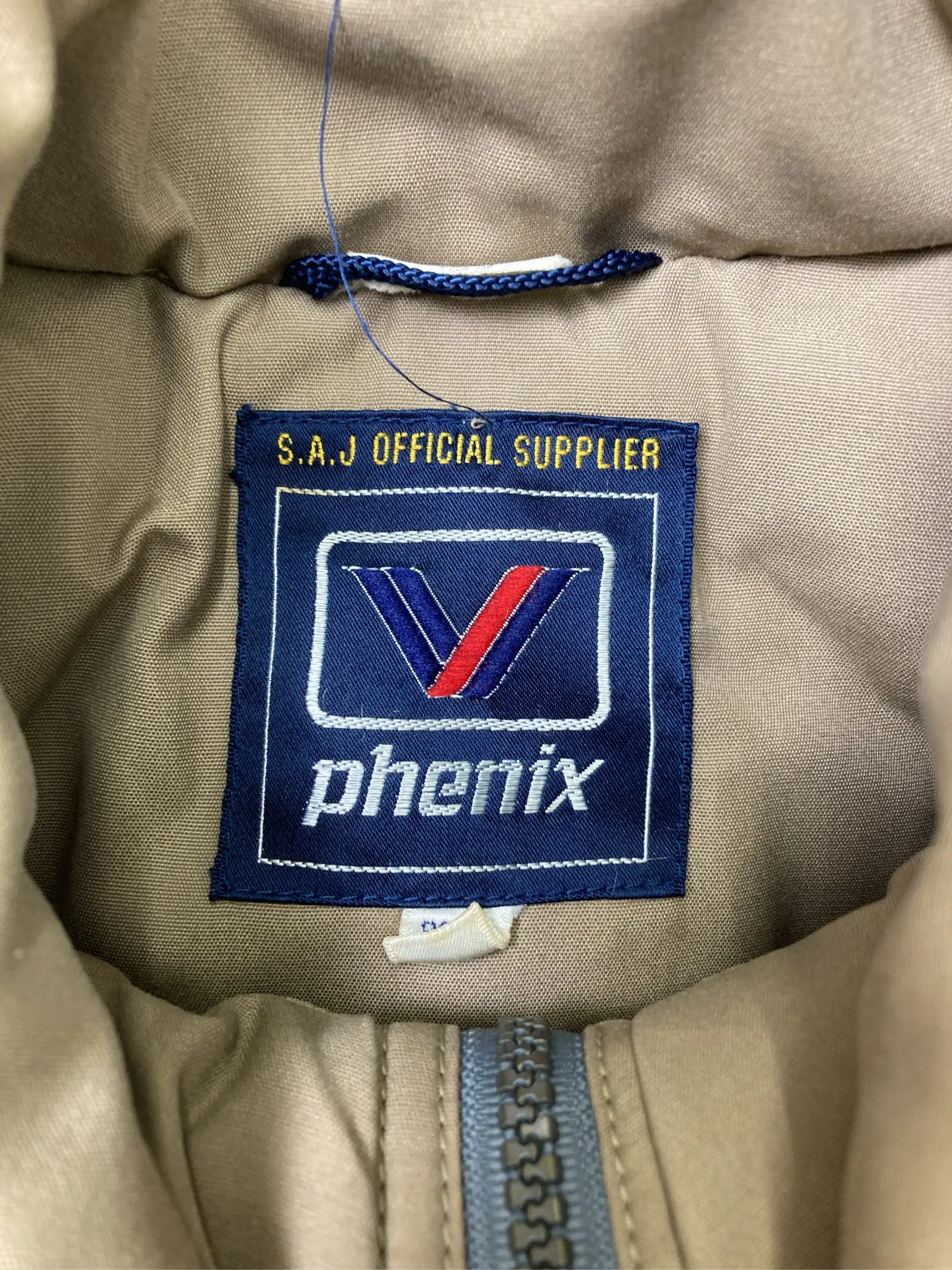 https://r2-worker.digdig.jp/product/f6c2c45a-b07a-402c-812d-1ac24f0c5a6e/3b7879d8-9355-47df-9b22-0ced916a009c