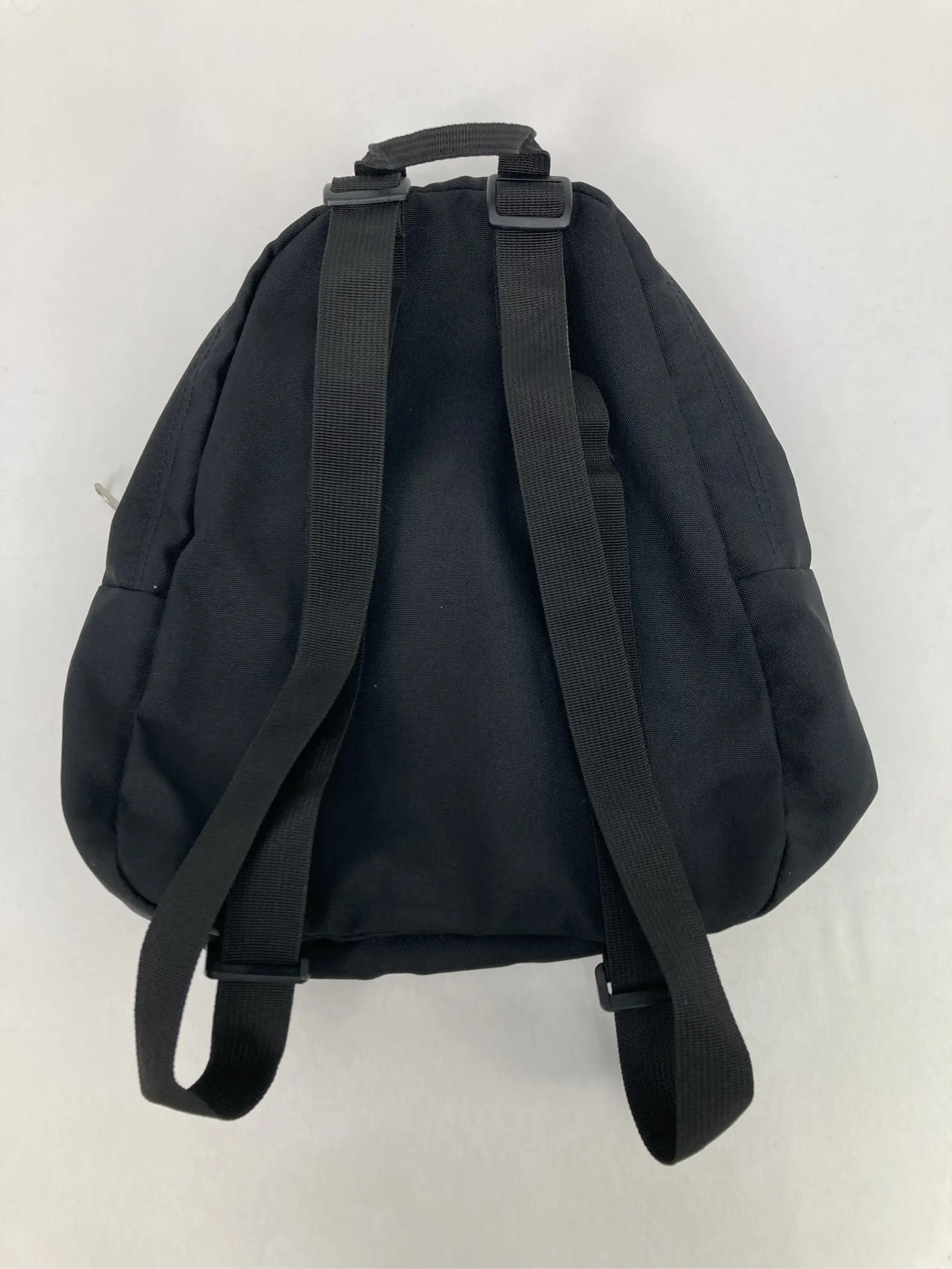 https://r2-worker.digdig.jp/product/f71e8bf7-369c-4098-bfd0-0bc471e94d51/42fadbac-95b4-43ac-8cd9-0c4b39a1e028