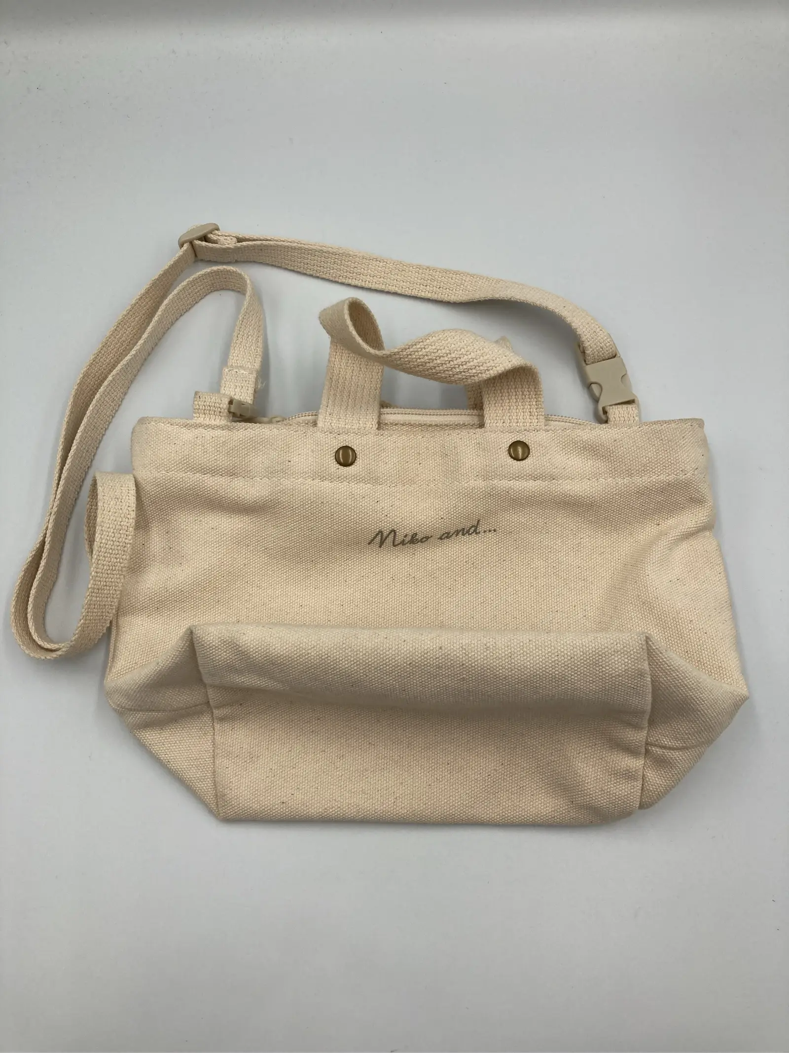 https://r2-worker.digdig.jp/product/f78215d1-887f-4061-a6aa-2480ecc58ded/abfd0cb5-069e-4adb-96e3-948f3616f42a