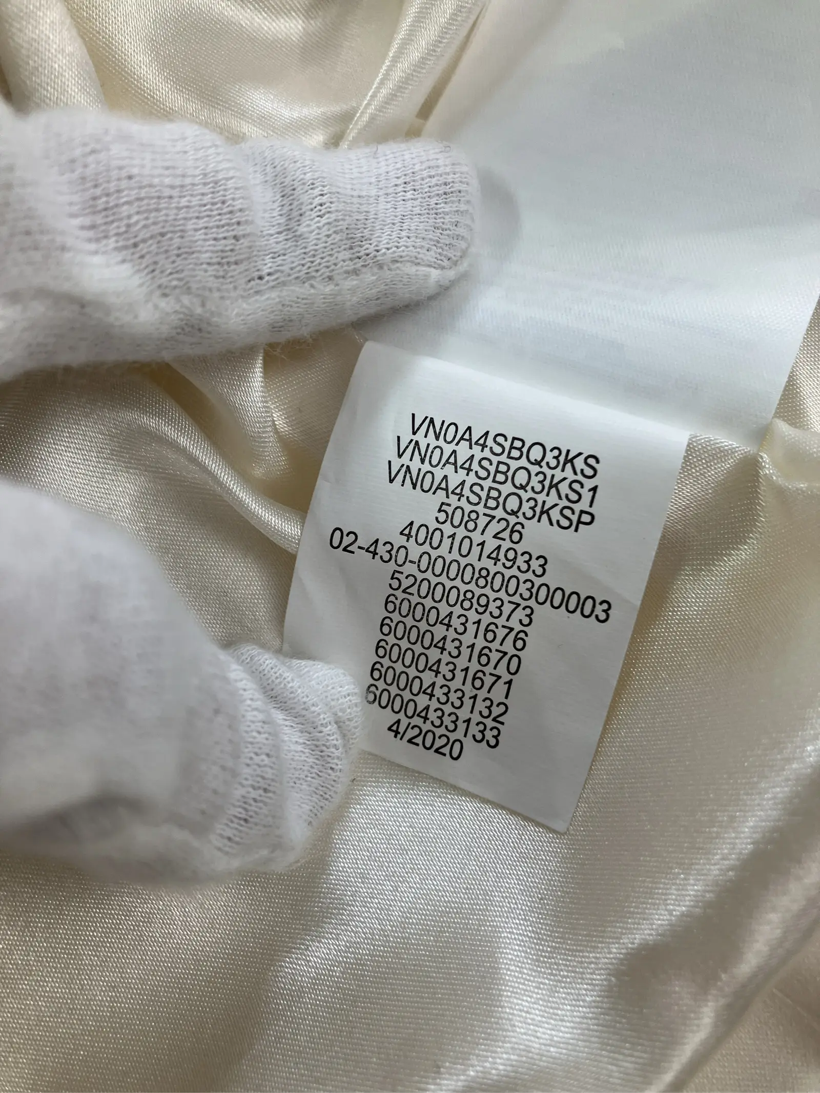 https://r2-worker.digdig.jp/product/f8055826-a312-4c68-86c4-74f3b93ea12e/f595b6e9-2de8-4c62-bfa7-a24fa9f319e0