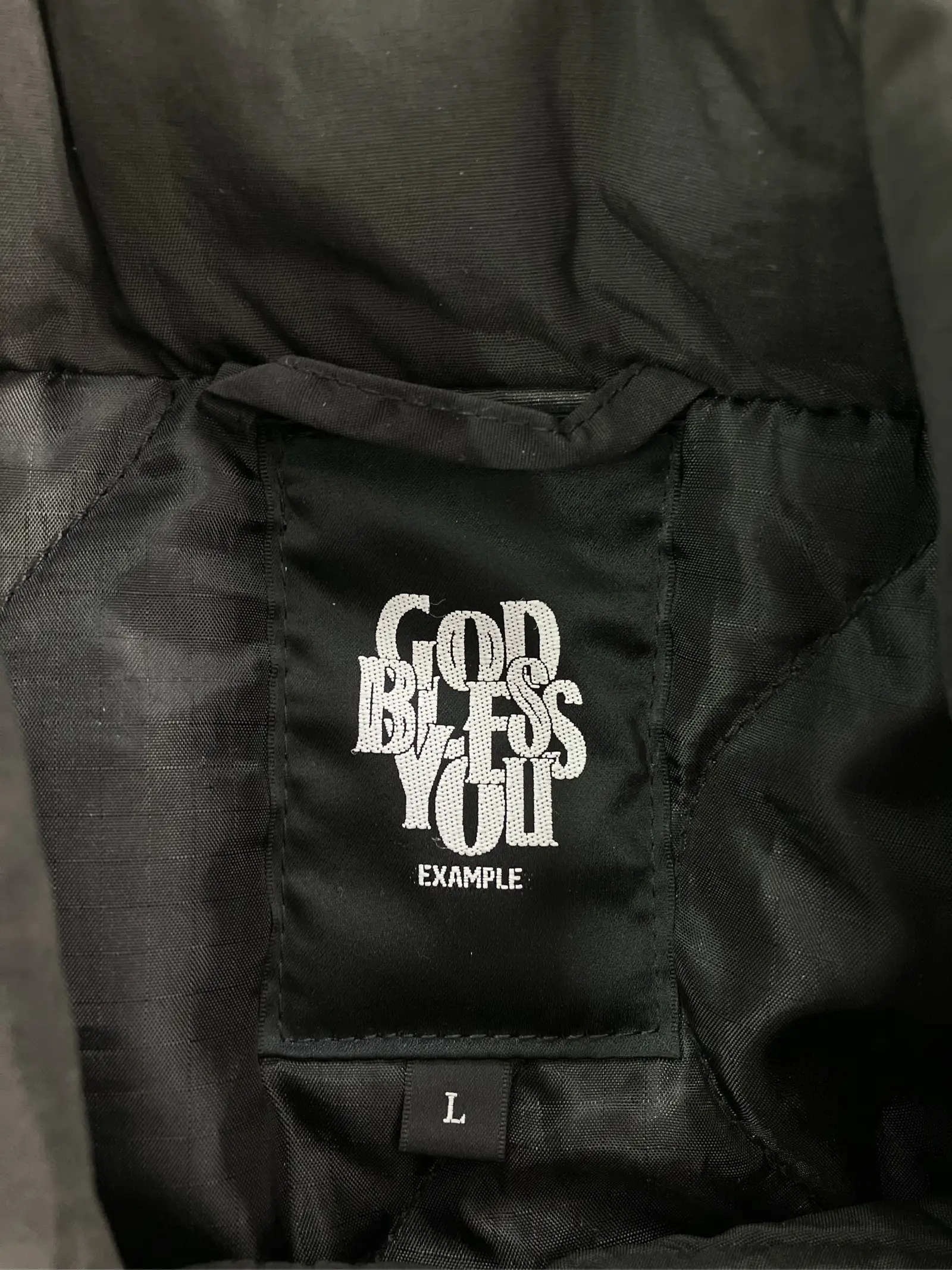 https://r2-worker.digdig.jp/product/f88d8627-e8b5-4de9-a973-54e77b8da1f4/fa529a58-462c-43a3-a05e-7faa088e92a7