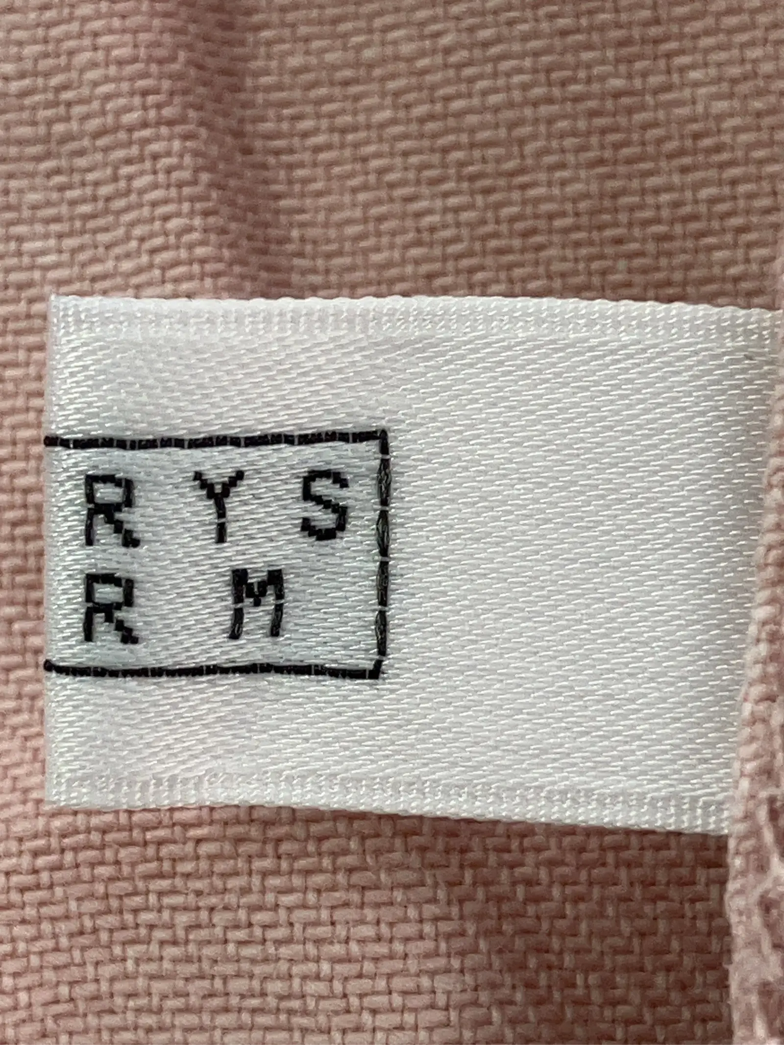 https://r2-worker.digdig.jp/product/f88e39e7-2366-42d5-9a6c-20dcb55b8c68/9103504e-599e-497f-9bf8-080867a59f31