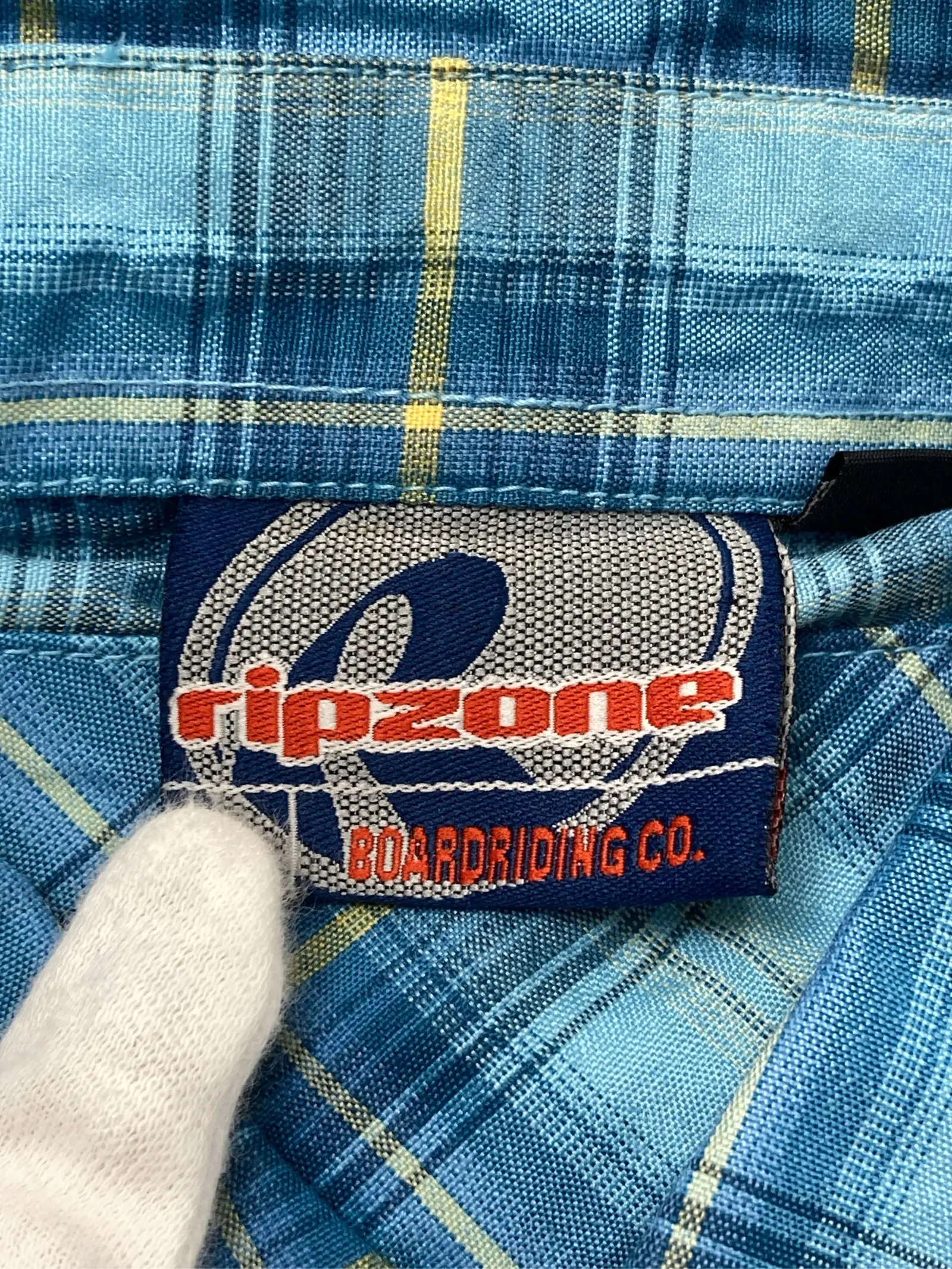 https://r2-worker.digdig.jp/product/f8b1dc59-520d-43c3-970d-798dc2c4ebb4/3b02f24f-b415-4a29-a29b-3760cbffdfaa