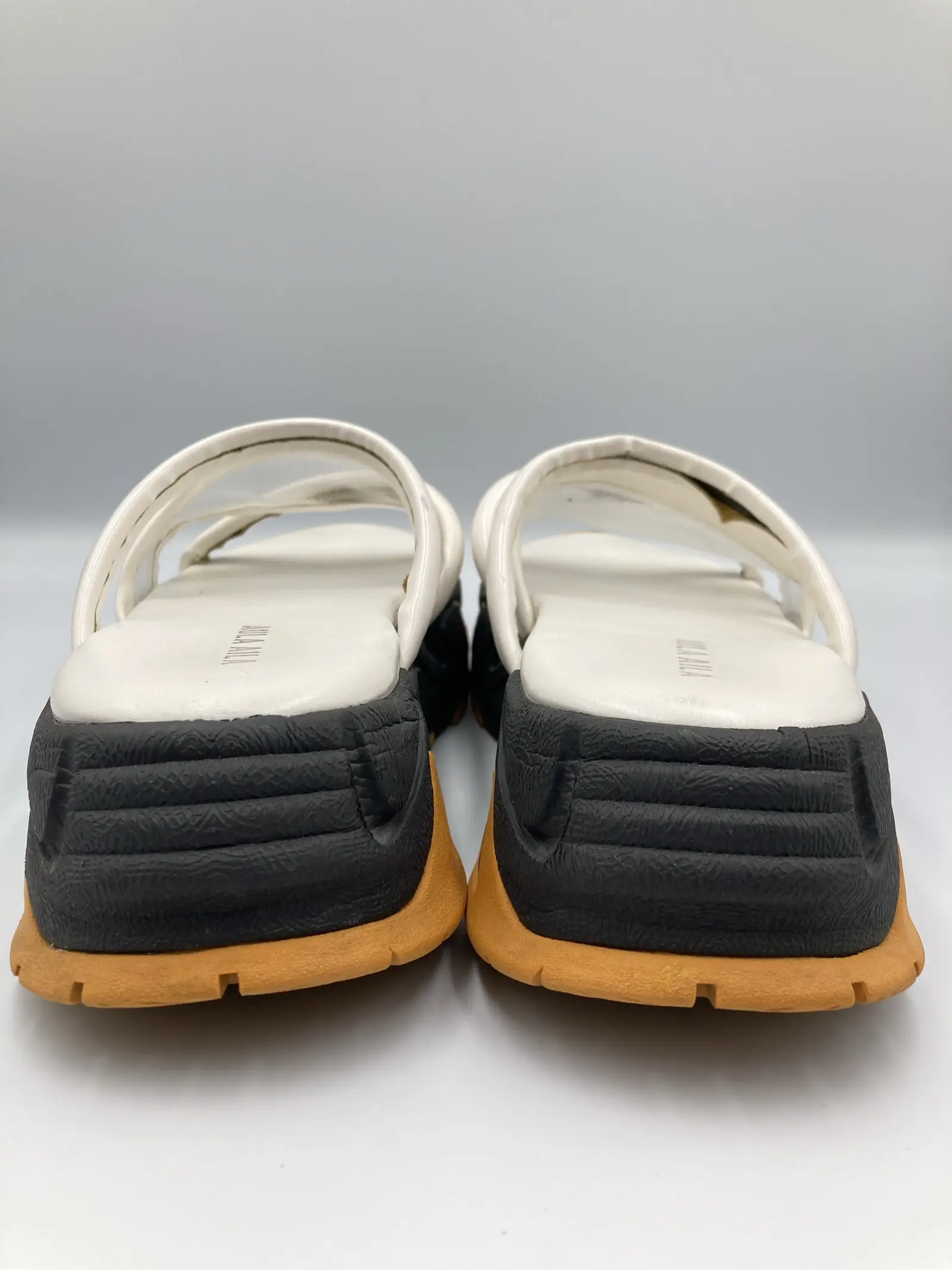 https://r2-worker.digdig.jp/product/f8b1e2d7-1e11-46e4-870d-2986f9875c84/d310c72c-cc58-49a2-8a1e-81826760a09e