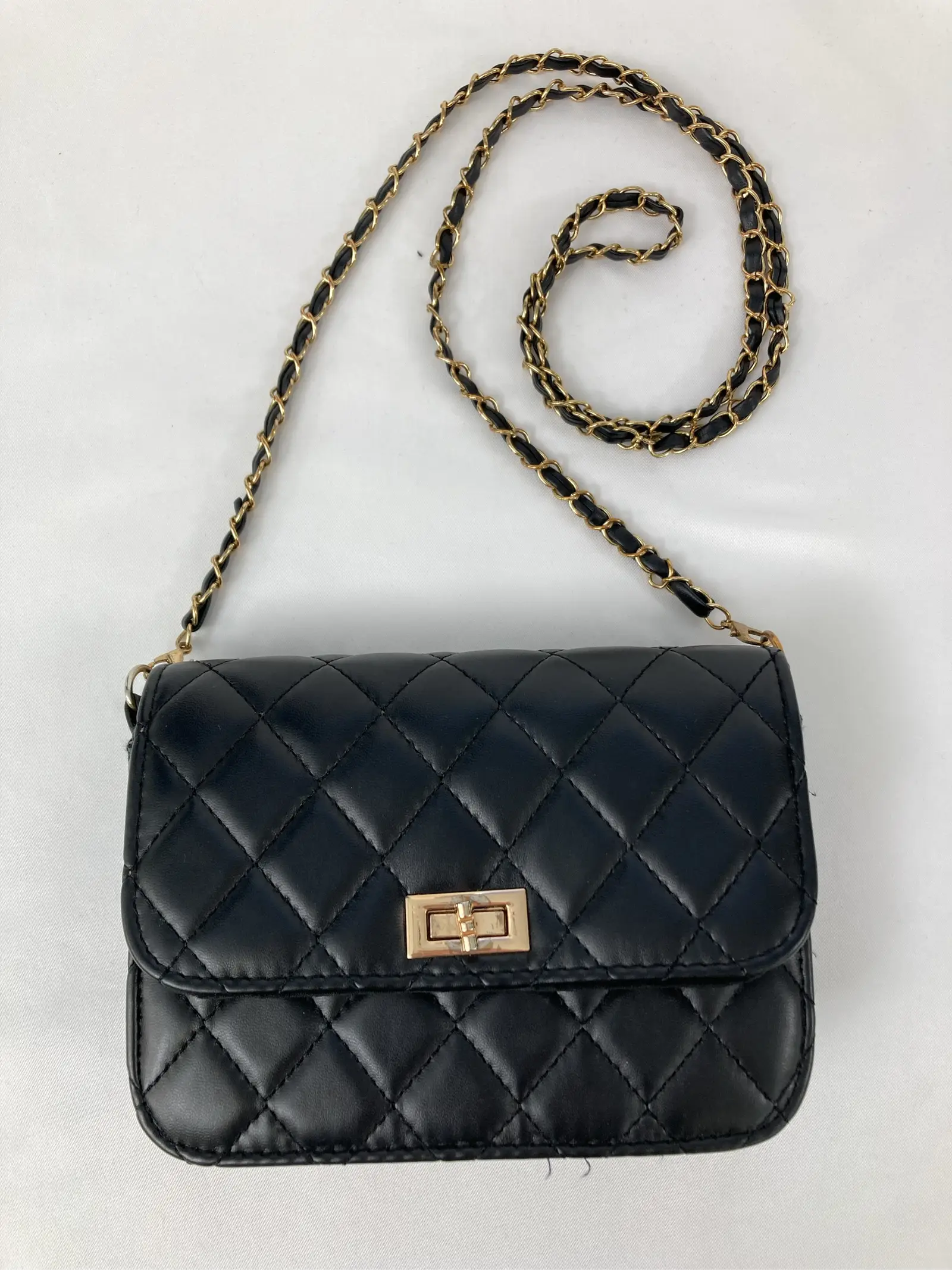 https://r2-worker.digdig.jp/product/f8b669a0-beb8-48f0-80e7-b352f69e0fad/176e7ab7-fd31-40a6-b3ba-9b48f70e25bd
