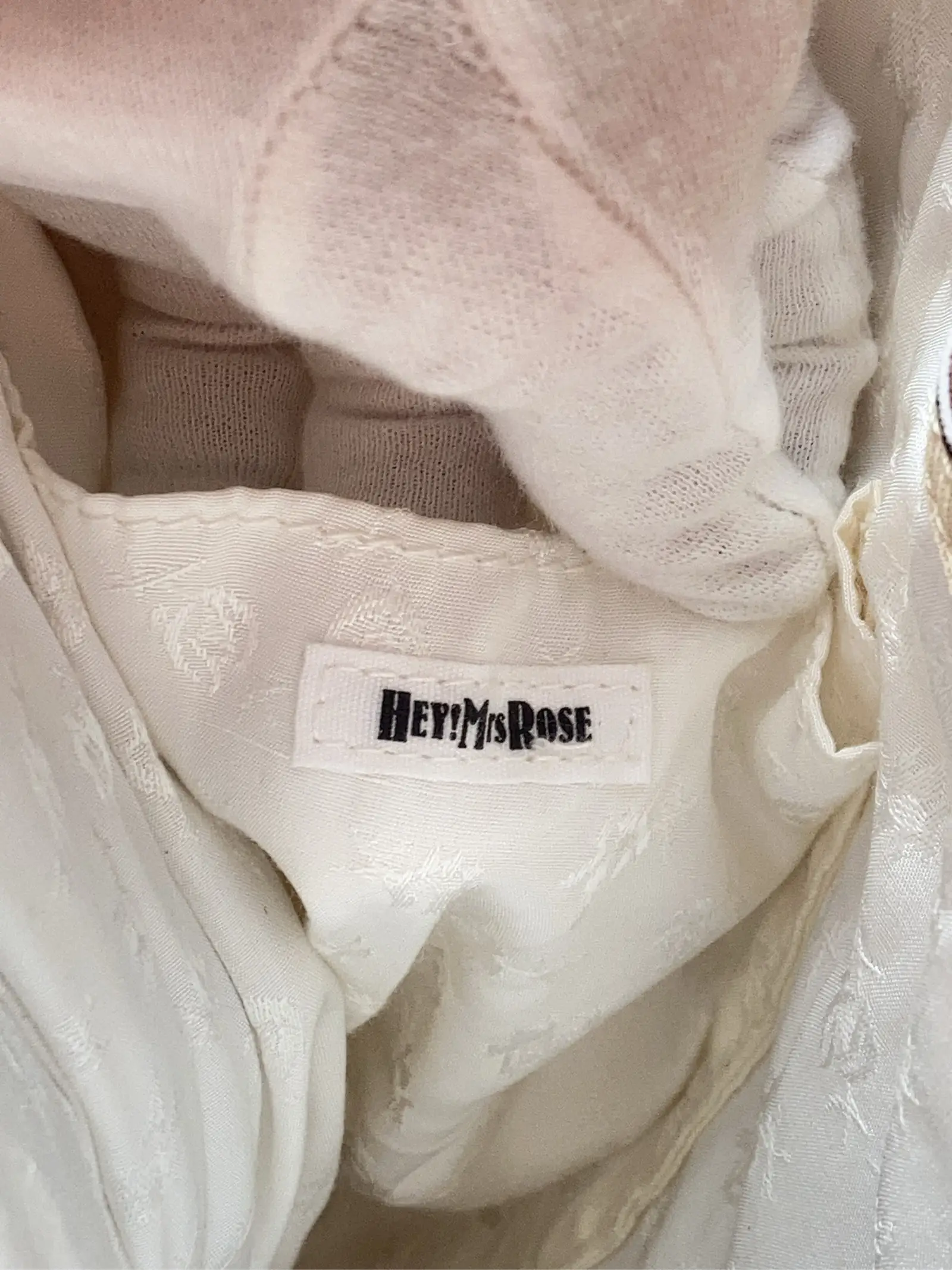 https://r2-worker.digdig.jp/product/f8bb5f37-aa46-45dd-9df6-e8af3674a861/53653024-204c-4776-a4b1-28a3ee8ed52e