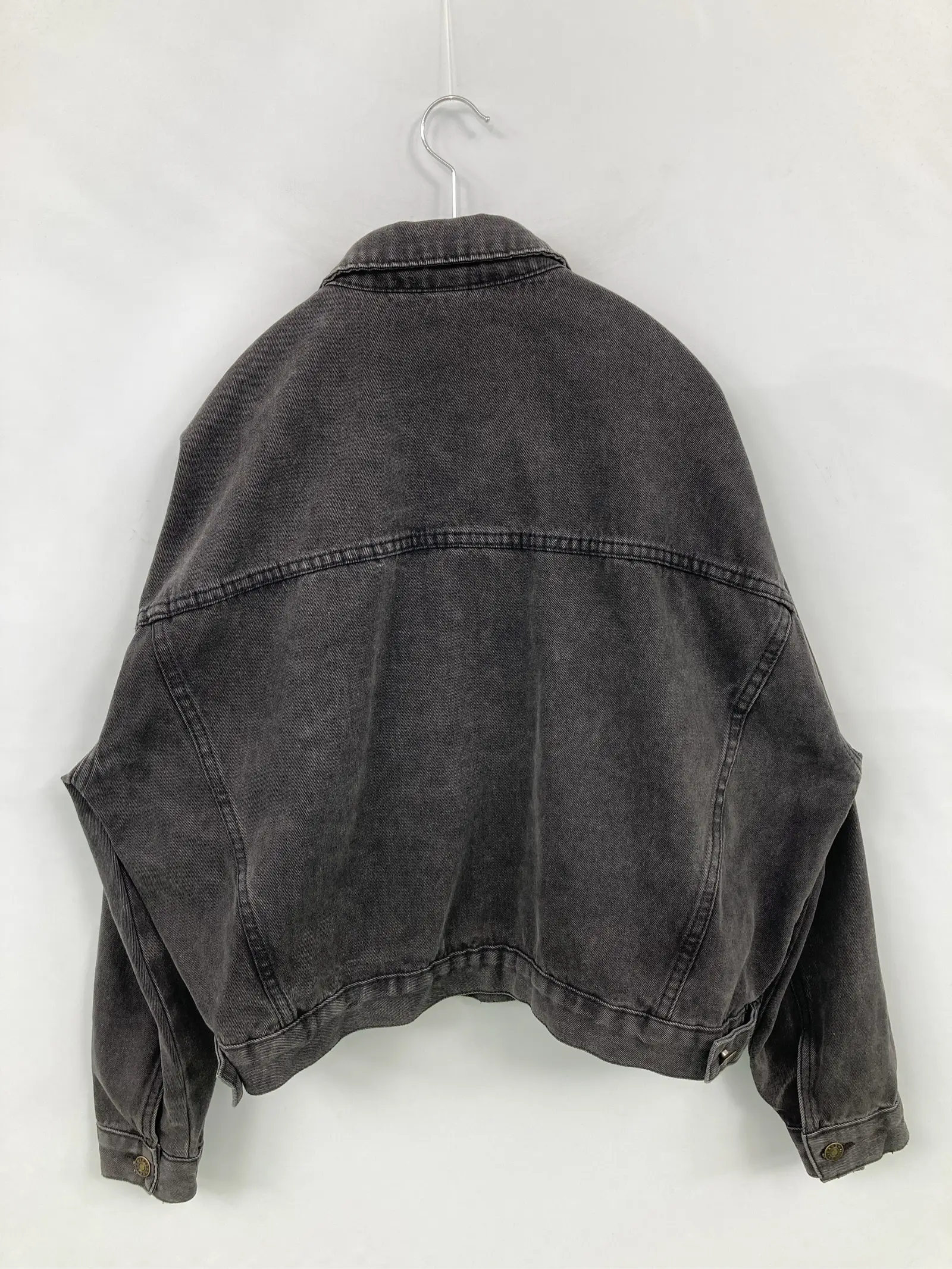 https://r2-worker.digdig.jp/product/f8e86fc7-29a5-4340-85af-53109a9c5a82/3aa272d8-eddf-4ade-95dc-bf08f716f2c7