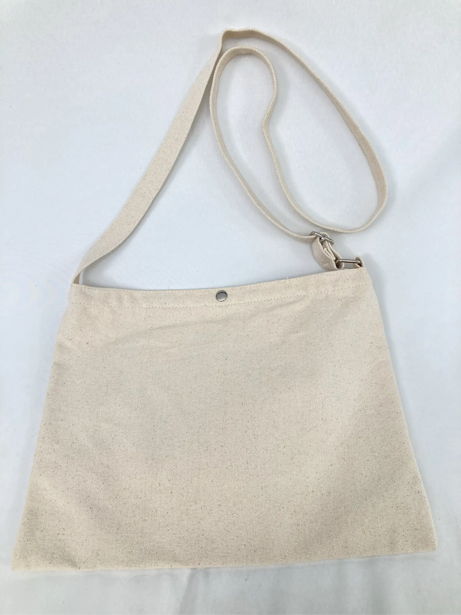 https://r2-worker.digdig.jp/product/f8f8fef2-ae8e-44fb-83b2-604557b6dc0d/c262fa17-1c06-4f48-9d94-4e7dac343039