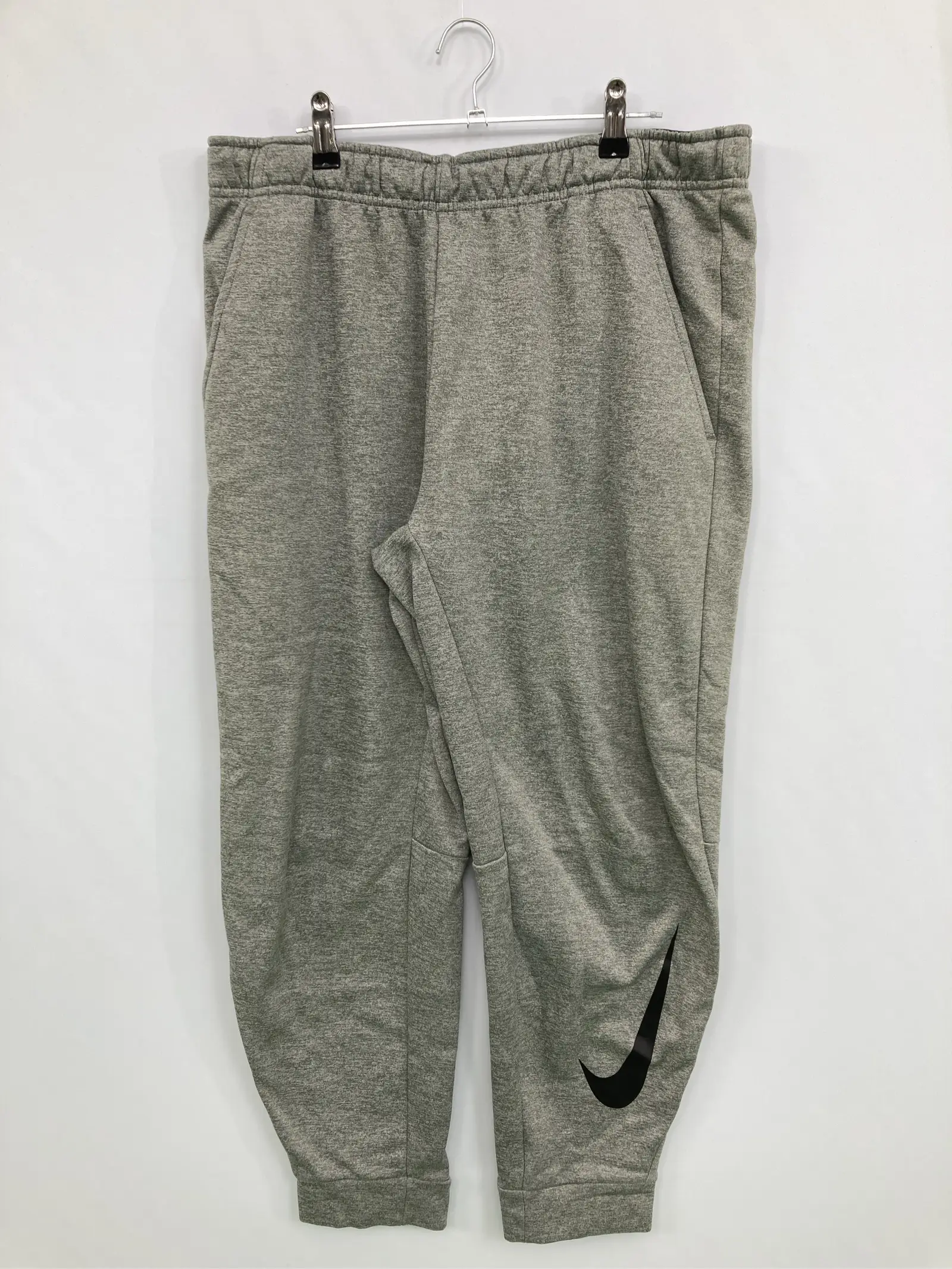 https://r2-worker.digdig.jp/product/f8ff63e5-b443-4e37-bf31-2fd5cf2d148a/eeadca78-50b3-4849-be0c-b71a14f2d80c