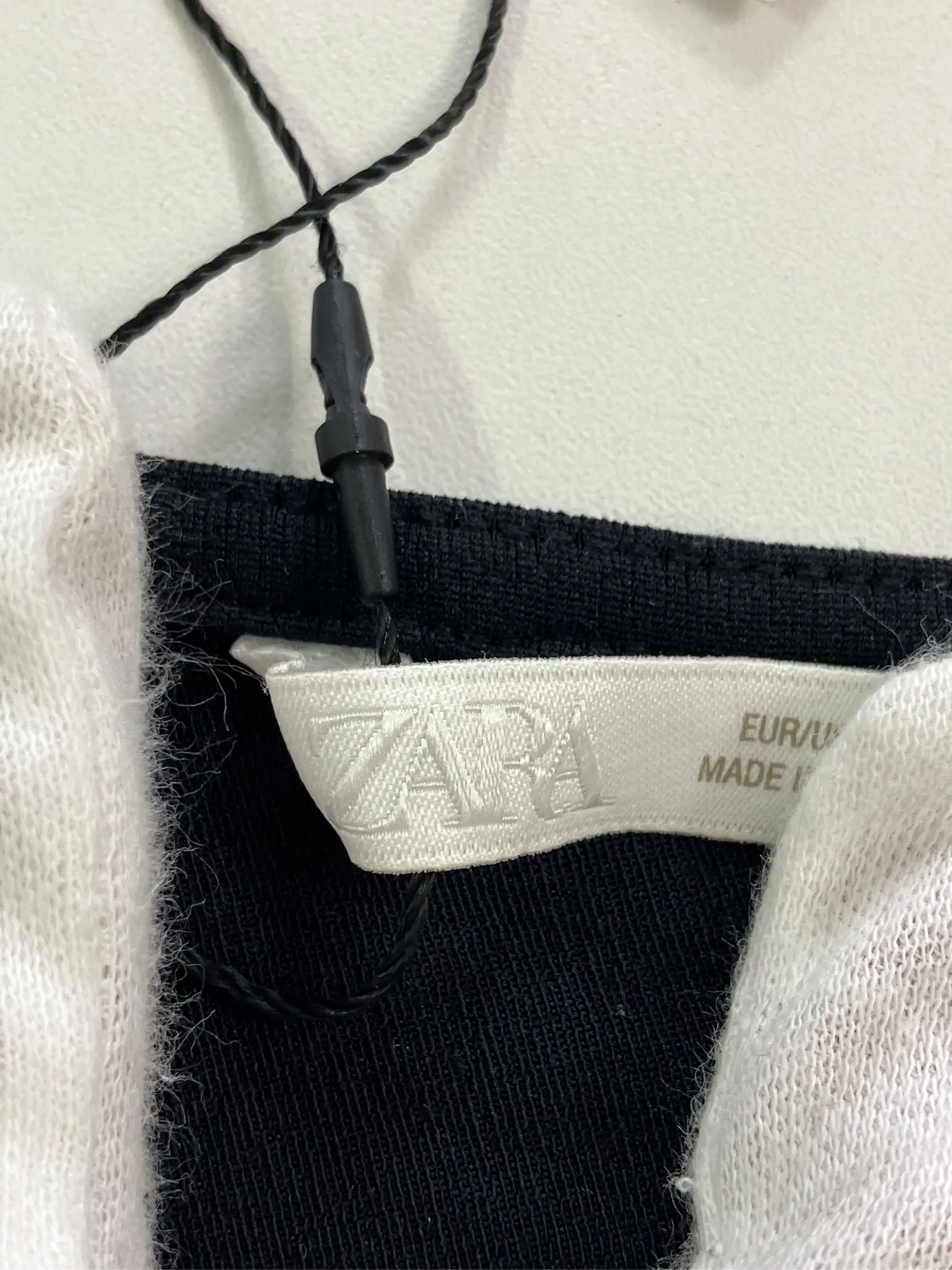 https://r2-worker.digdig.jp/product/f904fc0b-1673-42f4-a3c3-c29fc23b7716/1719589e-7191-434a-ace8-6fee9ad780af