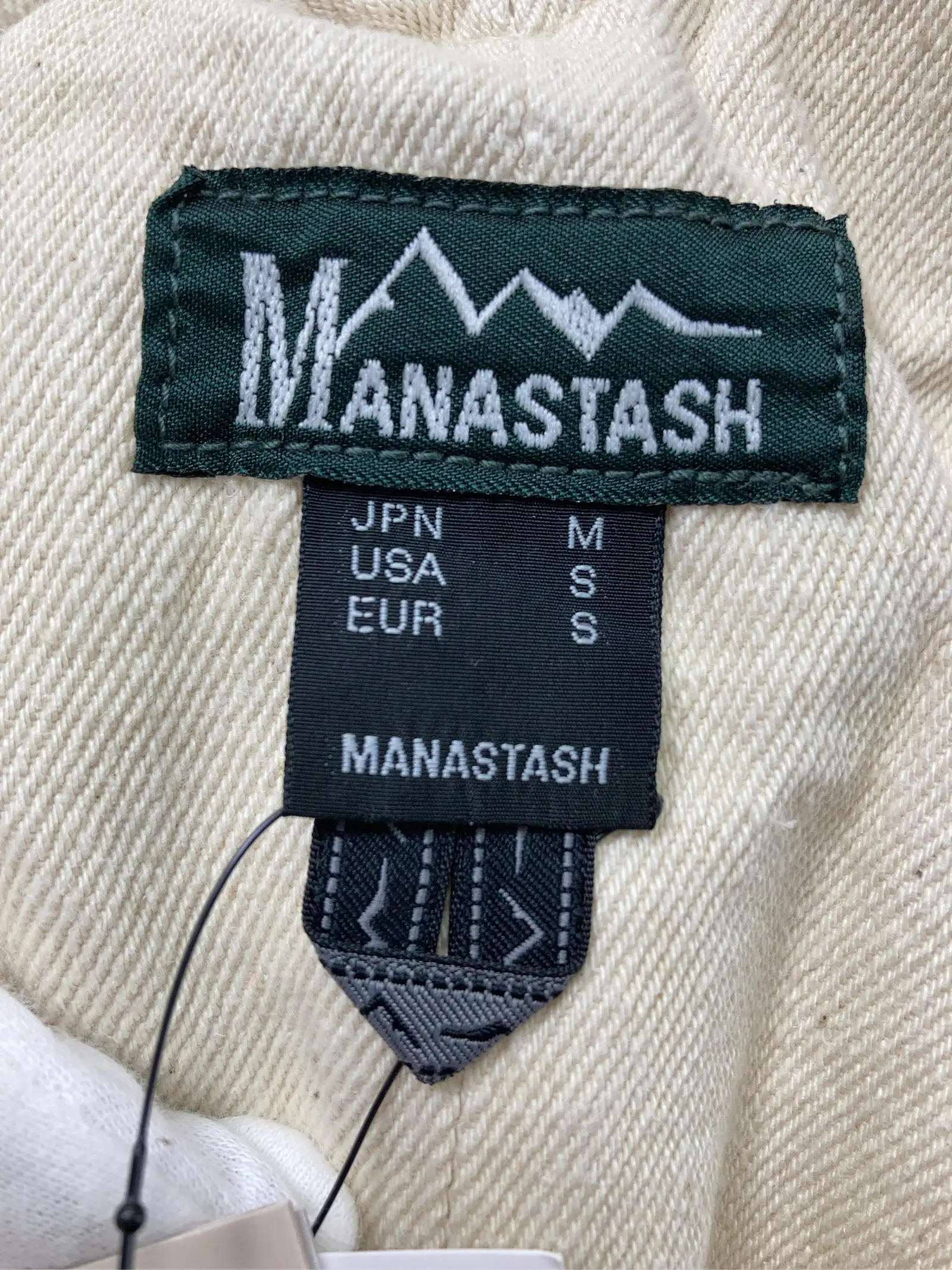 https://r2-worker.digdig.jp/product/f90cd1a0-a8a1-4f9e-b3b3-a7e3300150b4/84b89927-5483-475a-a9bd-cbff209b5bfe