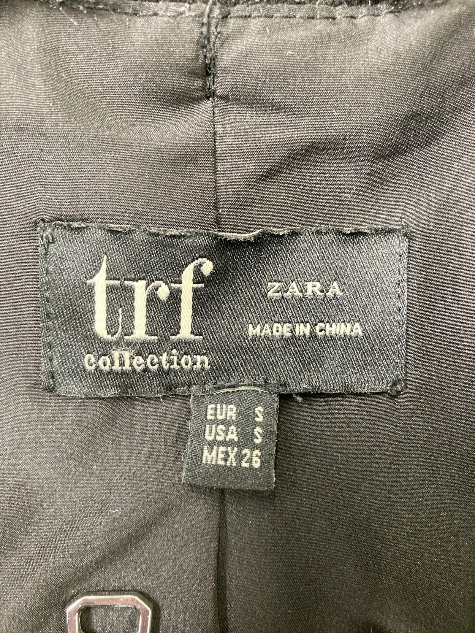 https://r2-worker.digdig.jp/product/f93ff33a-8893-4c01-ab36-d7f7d6eef614/5d11f6cc-bde1-433b-a1b3-a6104a945ee9
