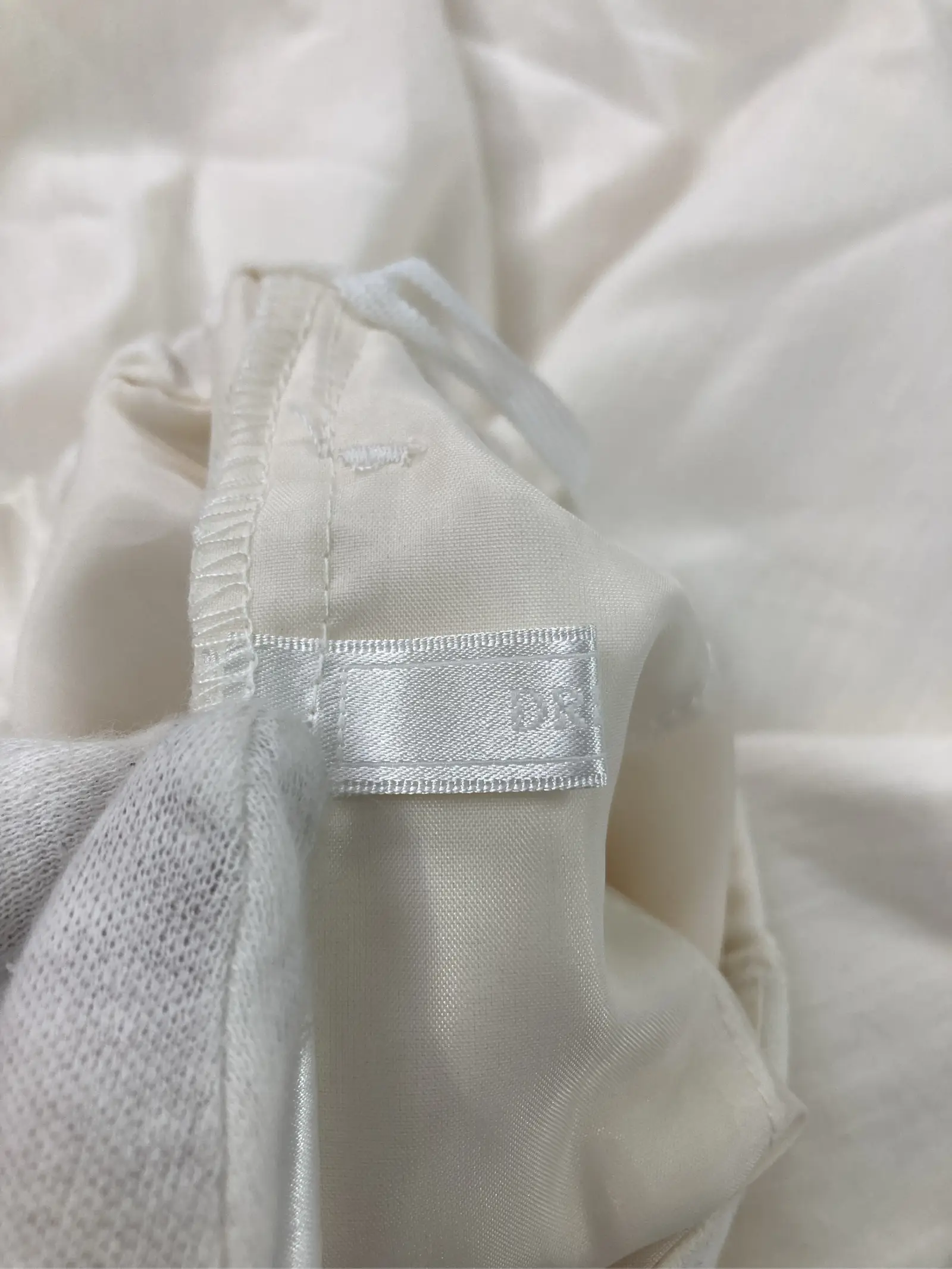 https://r2-worker.digdig.jp/product/f95362ac-62c9-4cdb-8970-099e8f2d1e1f/fb2cf017-f45e-49a1-a2ce-d3f95a347d30