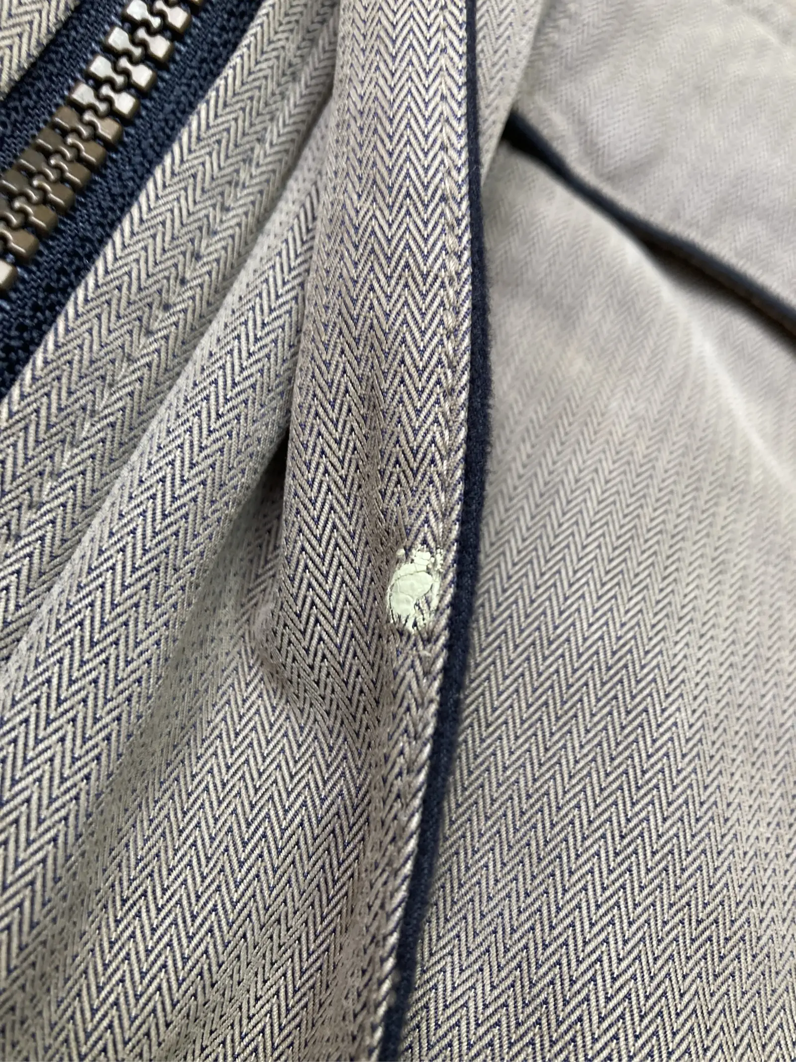 https://r2-worker.digdig.jp/product/f96ca69b-57bf-4110-a358-aaa657a981b9/b1550909-4d38-4a05-8895-0043a7d42d26