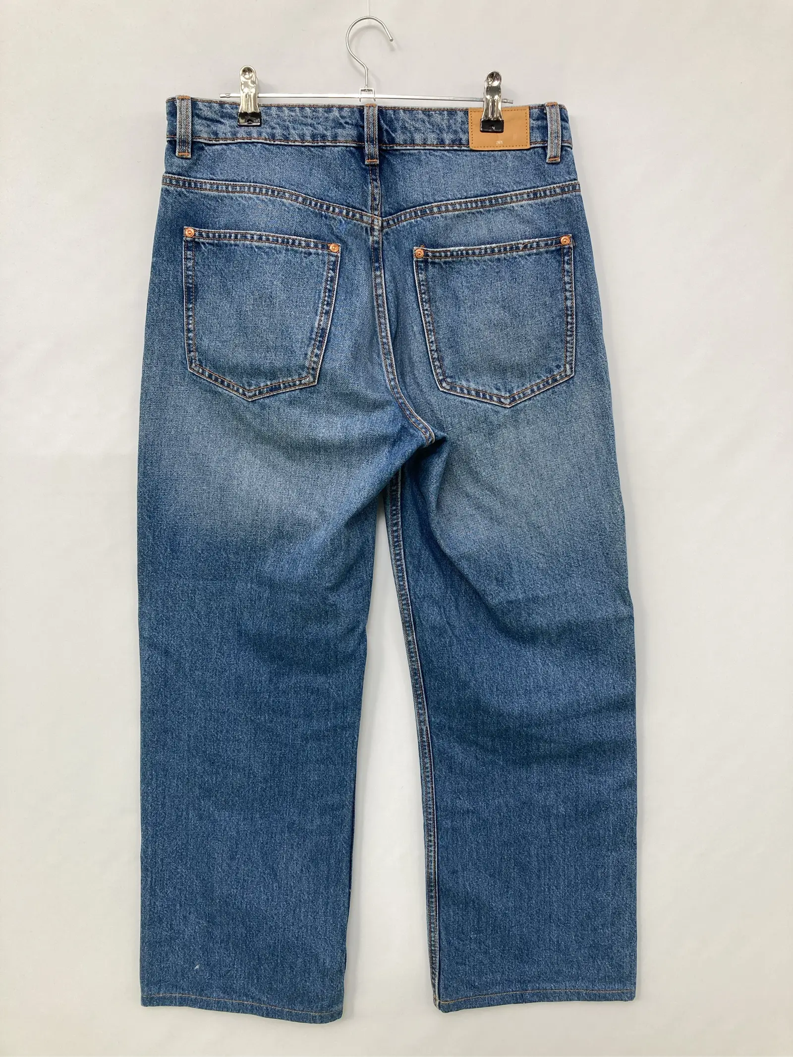 https://r2-worker.digdig.jp/product/f97308a8-89ca-4bb2-aa7a-bee272e56116/5feb72b1-5660-4631-bab2-6130ad9b59ba