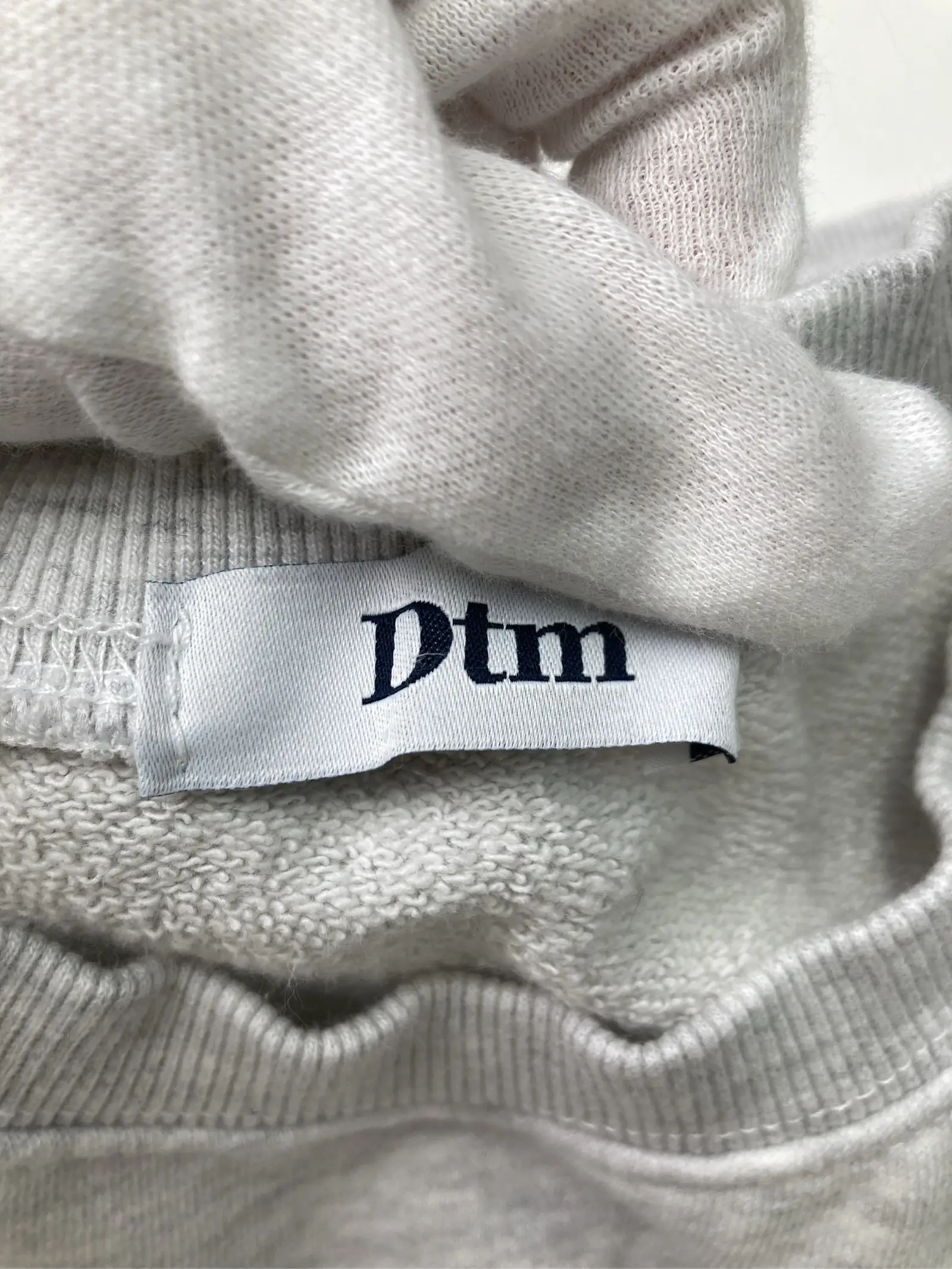 https://r2-worker.digdig.jp/product/f9f8d5b6-7520-47ab-95e0-437dc3f7ccfd/cf001d27-c531-40f1-96e9-b81c69049ab5