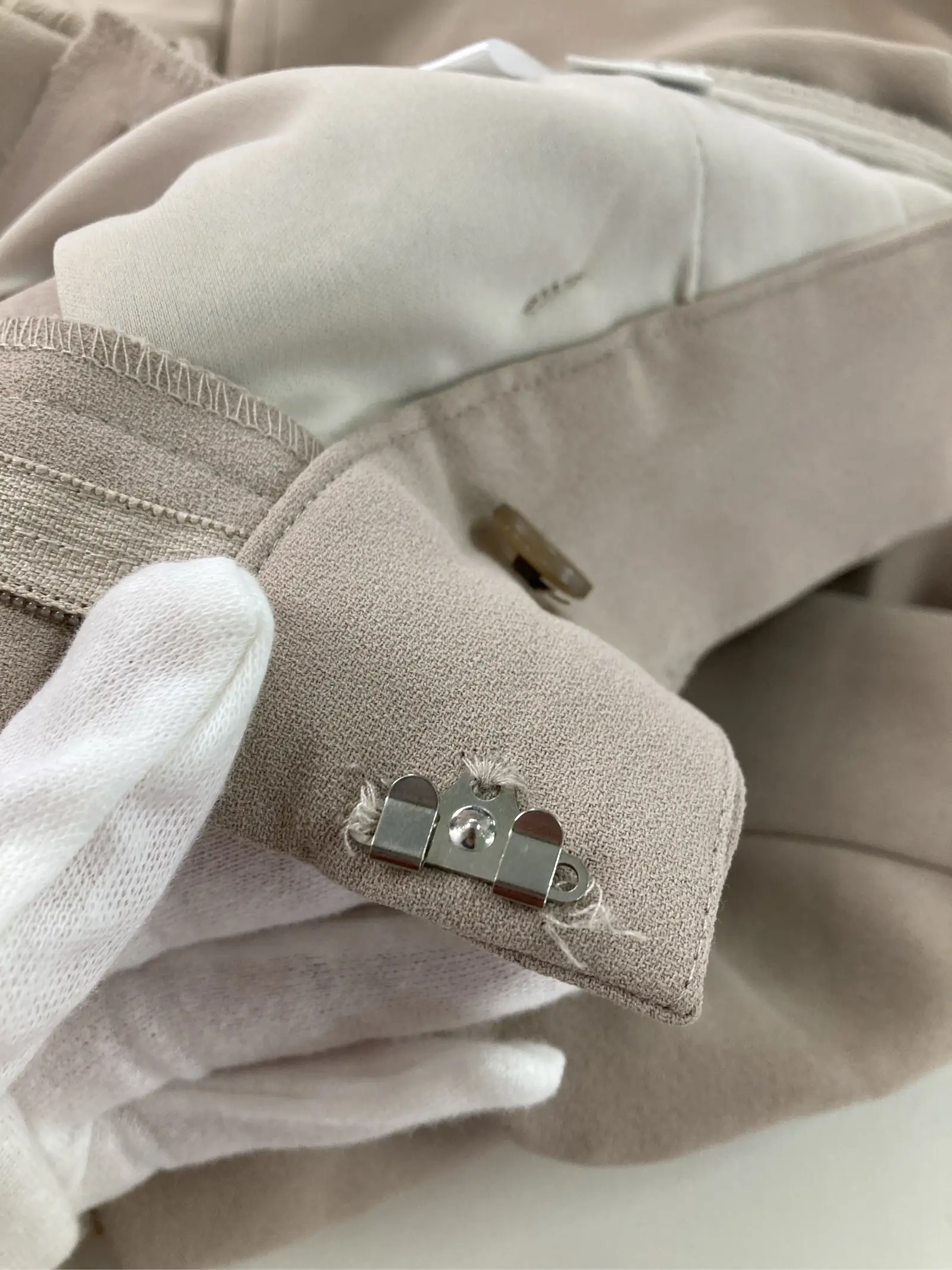 https://r2-worker.digdig.jp/product/f9fb6924-5ec2-4acd-b3df-3fd982cb2586/e84d5759-183f-44ad-9683-1005da39e902