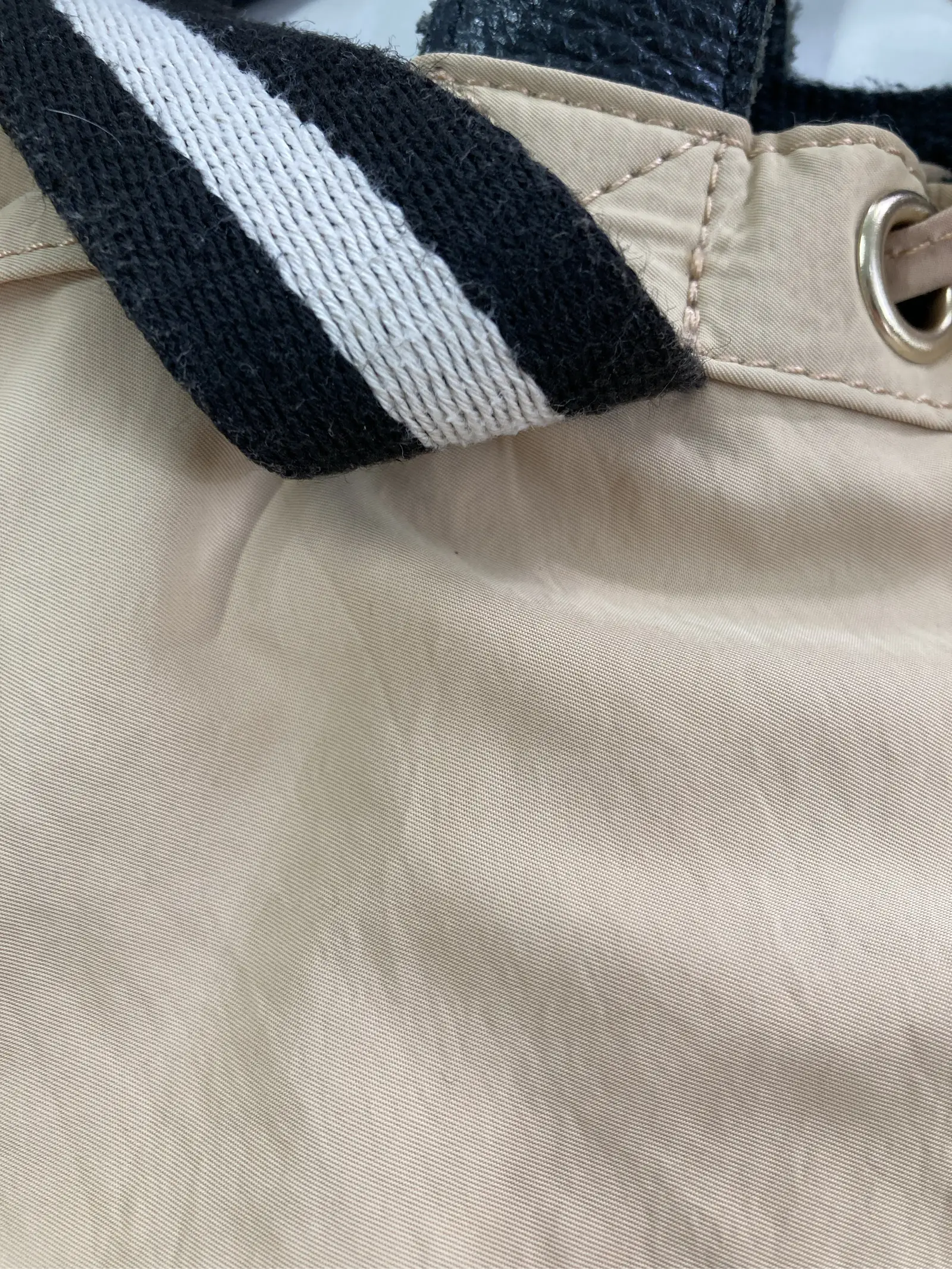 https://r2-worker.digdig.jp/product/f9fdd7aa-01e4-458d-97c3-16bca6d04e77/3bd99f61-ef46-40fd-9b78-89b0718987bb