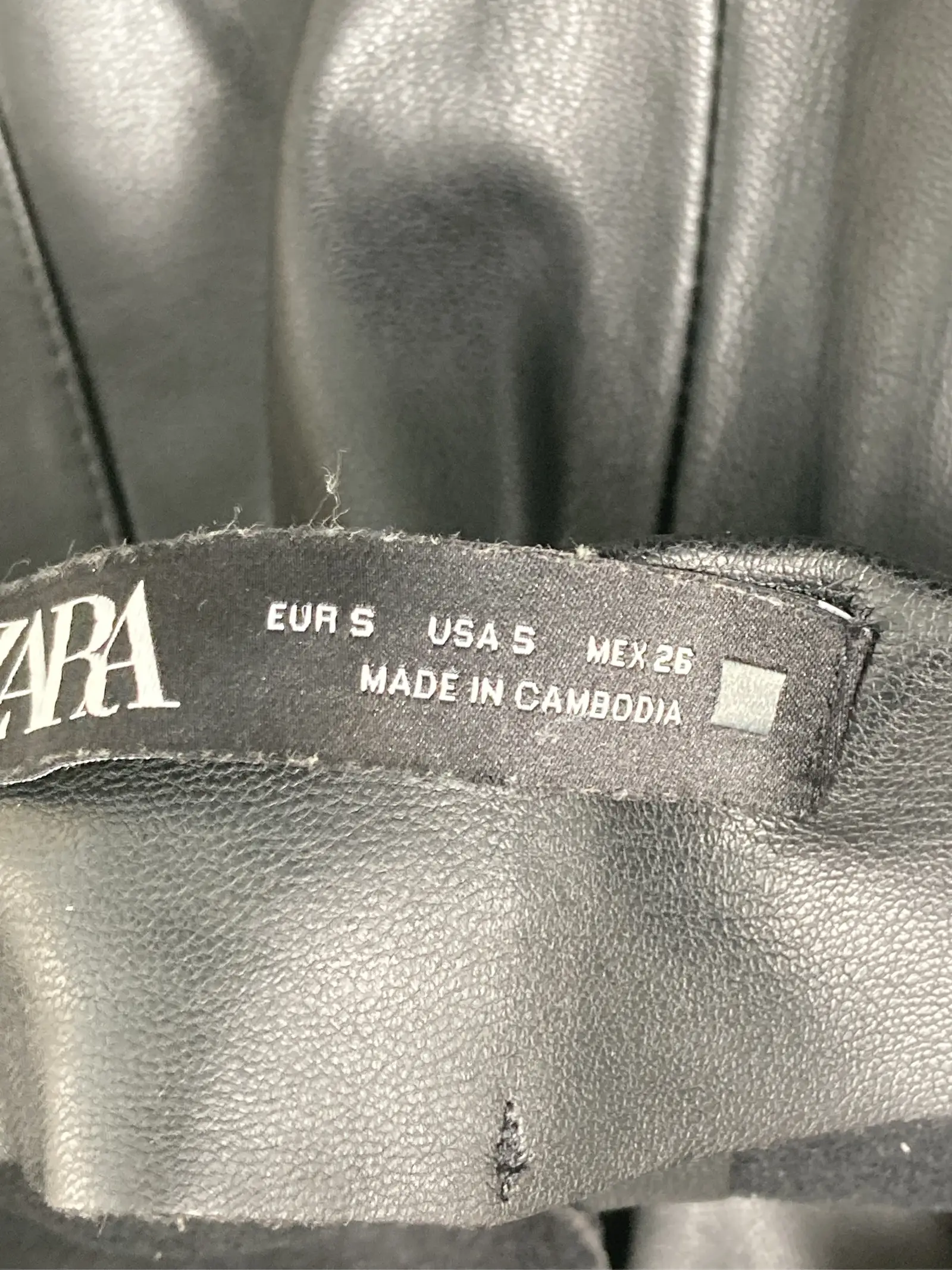 https://r2-worker.digdig.jp/product/fa0e1e55-1b1b-4acf-a2cb-ccbdc5d27561/72de99c3-43dc-44b6-ba0f-c7a1c18e4ed9