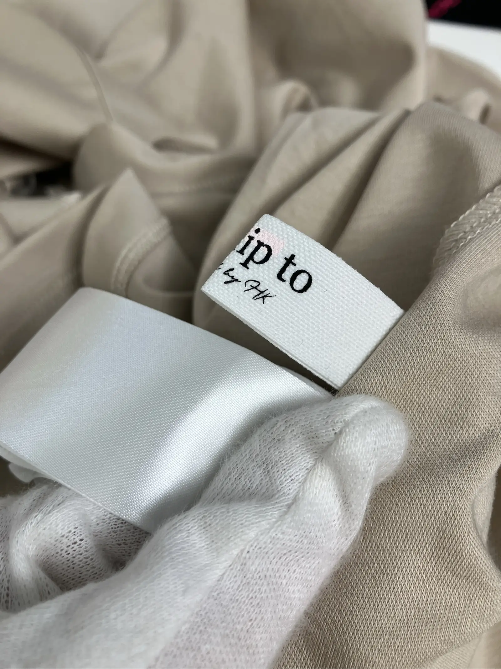 https://r2-worker.digdig.jp/product/fa314c63-feec-4a36-a9b7-f8ab23e376c5/b61e55ac-43b8-476e-9fed-76ef42bf444b