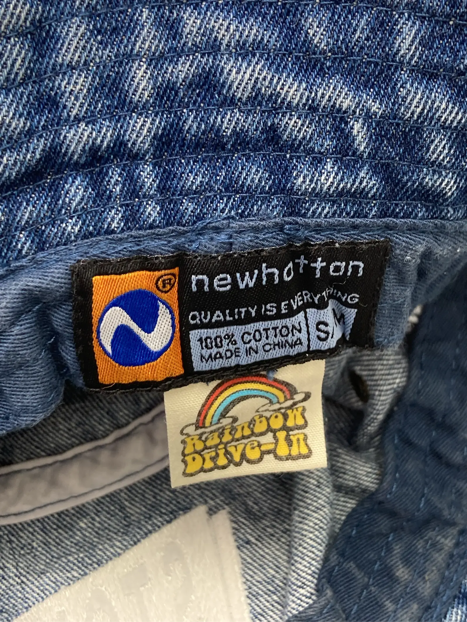 https://r2-worker.digdig.jp/product/fa802563-09ed-426a-9d54-3df8bfaae406/f34feedb-00b1-48a4-8bd1-f248465a1b5e
