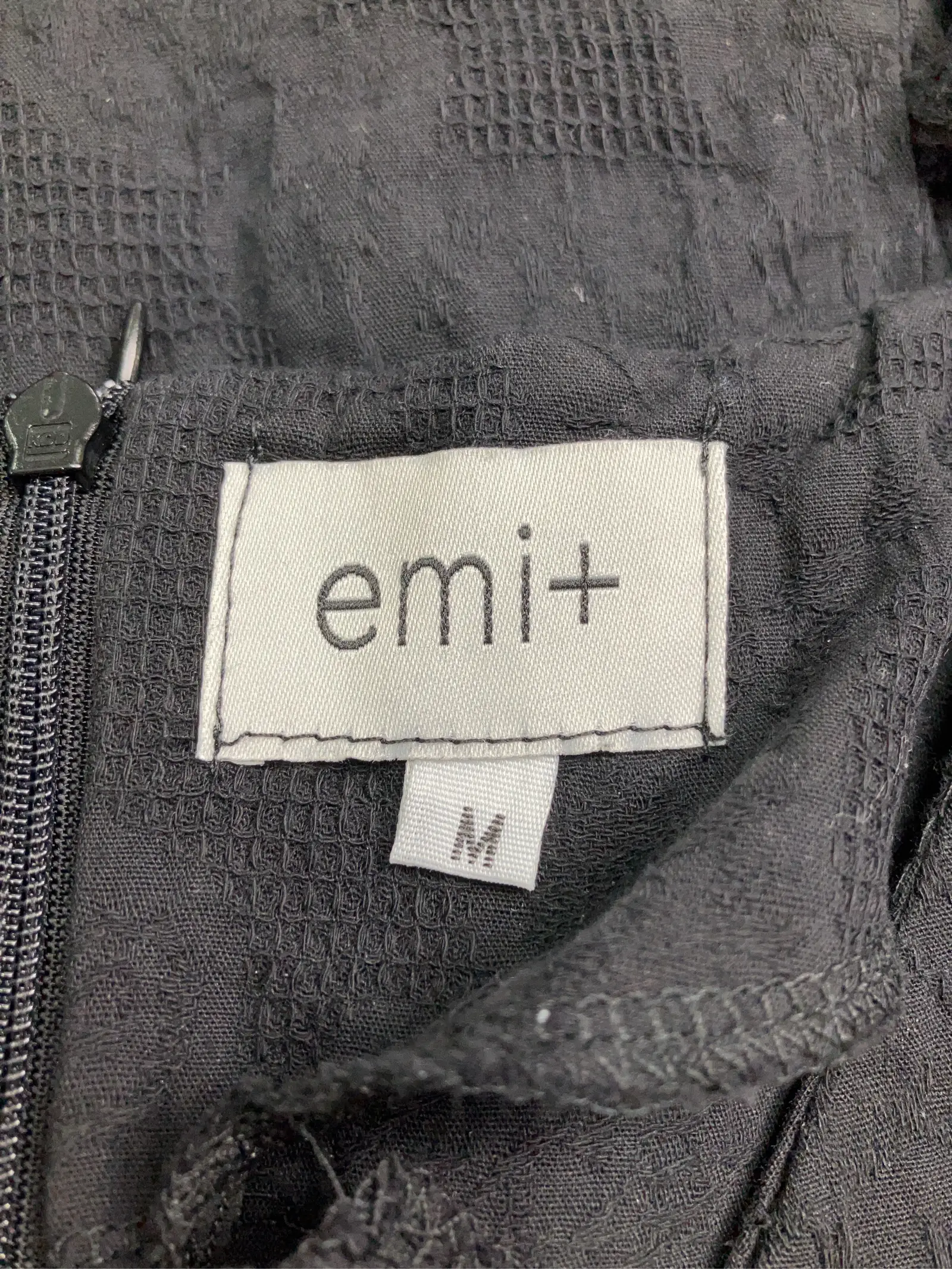 https://r2-worker.digdig.jp/product/faab81cf-e88b-4565-937b-d52326f82995/71dbded2-c0be-41c1-aaa2-6b70a3ed2e5c