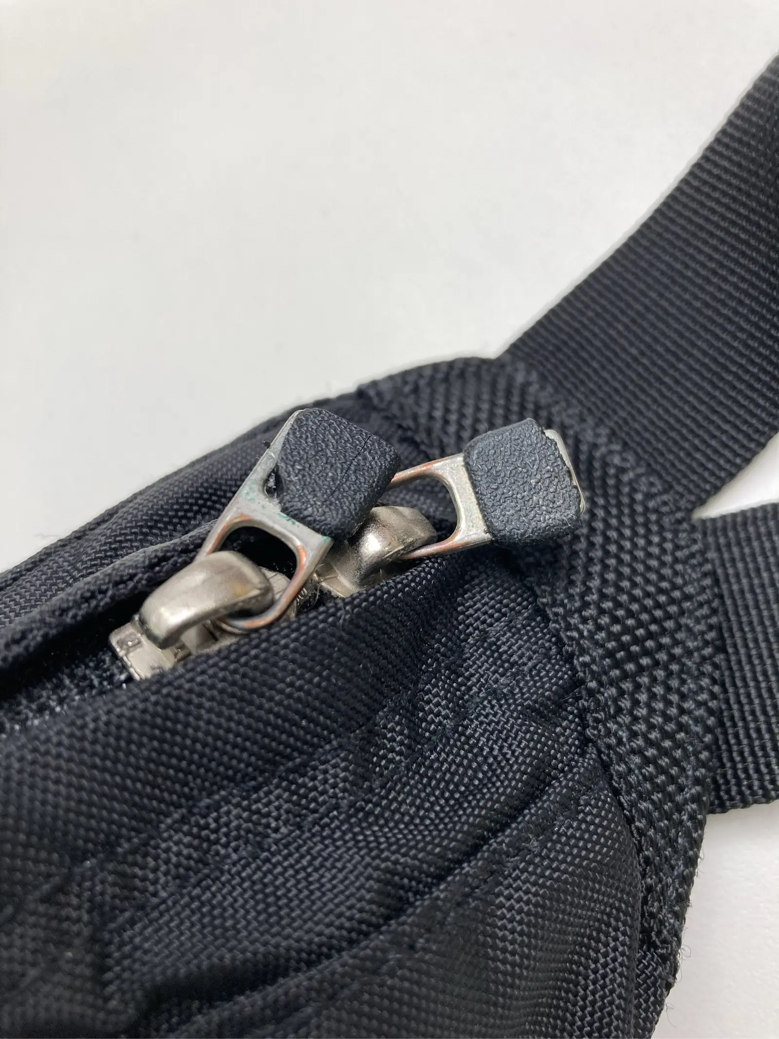 https://r2-worker.digdig.jp/product/fab0d880-b417-4418-adaa-b8a6a8755435/bbf218ba-368c-4fd2-8d40-49175b3d874b