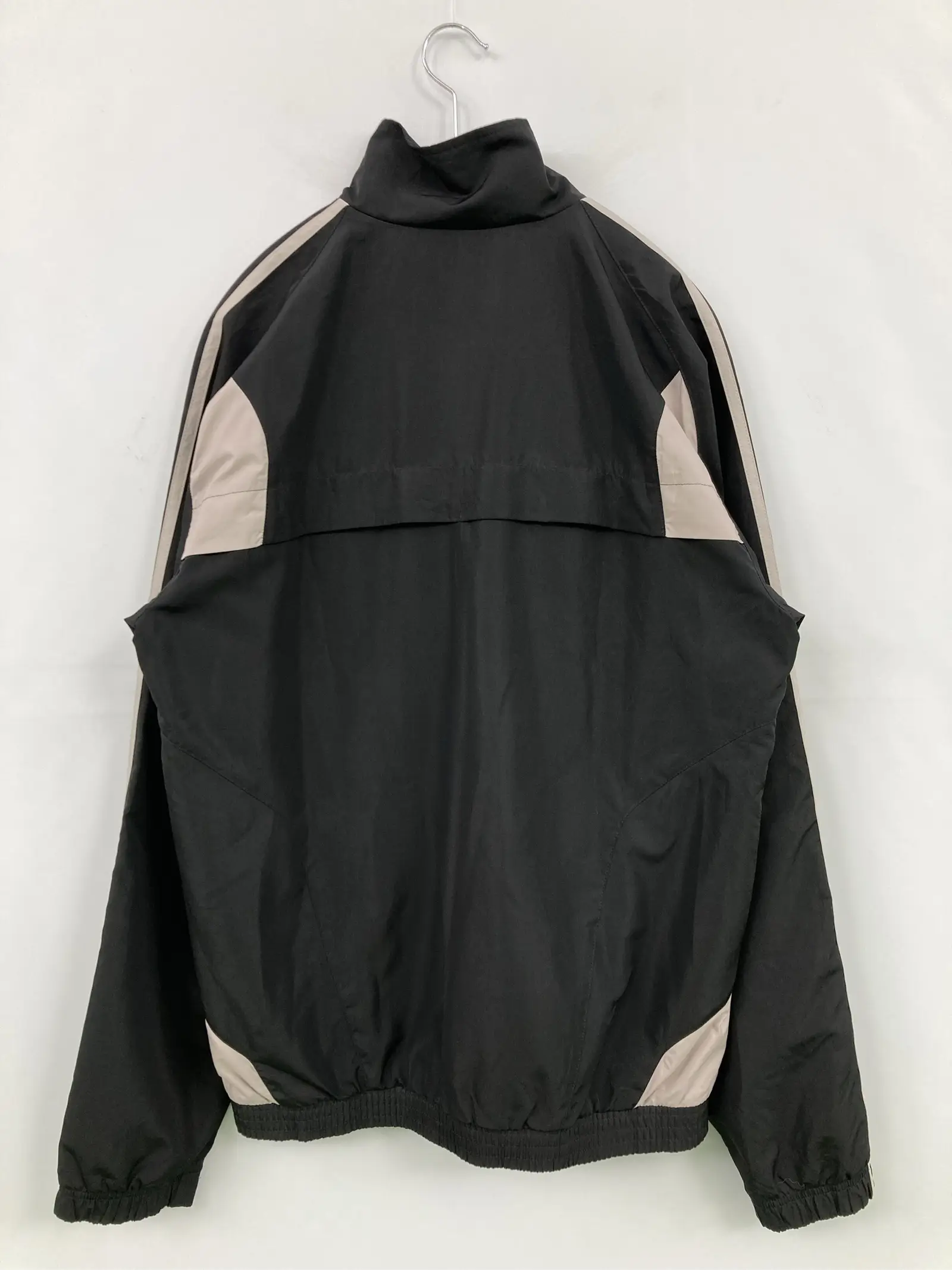 https://r2-worker.digdig.jp/product/facd1017-7975-4584-92fb-0b96057b906e/e5f51957-5736-4573-9216-62c53dee44e4