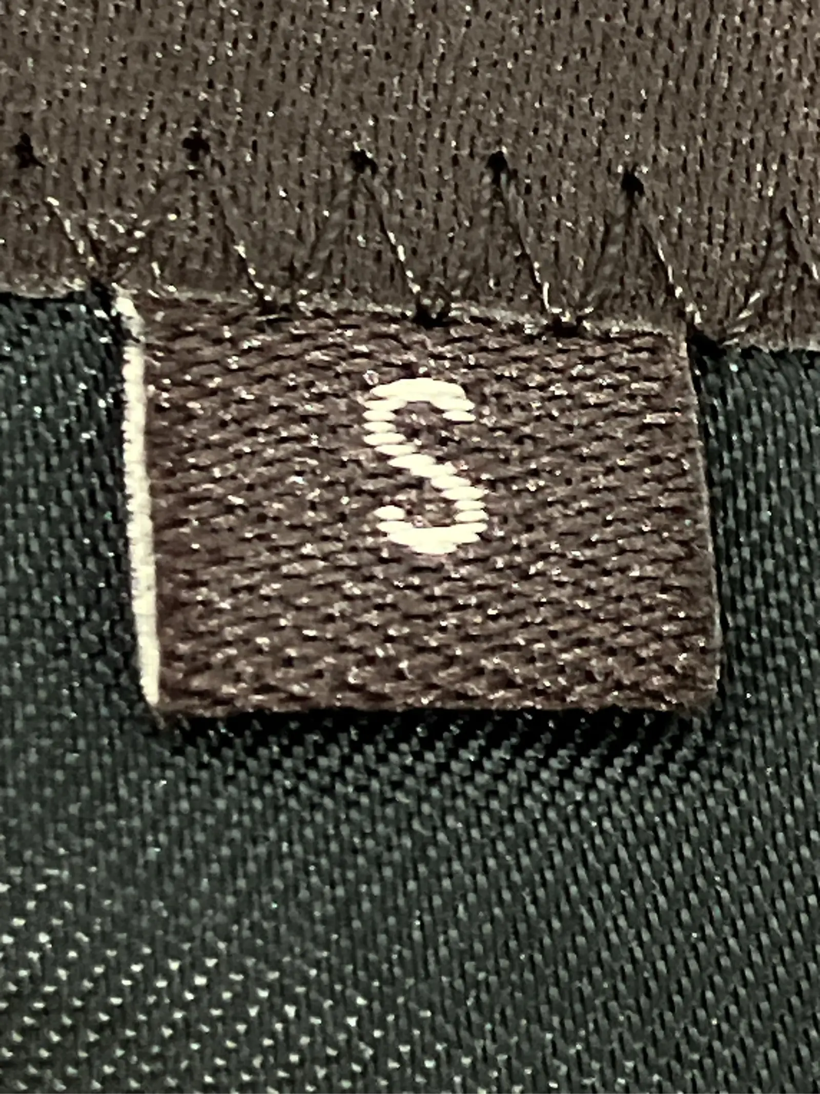 https://r2-worker.digdig.jp/product/fb280c98-64b0-4690-bc55-018d234b4094/7c35bbef-78a7-4973-89dd-526b8418ec0b