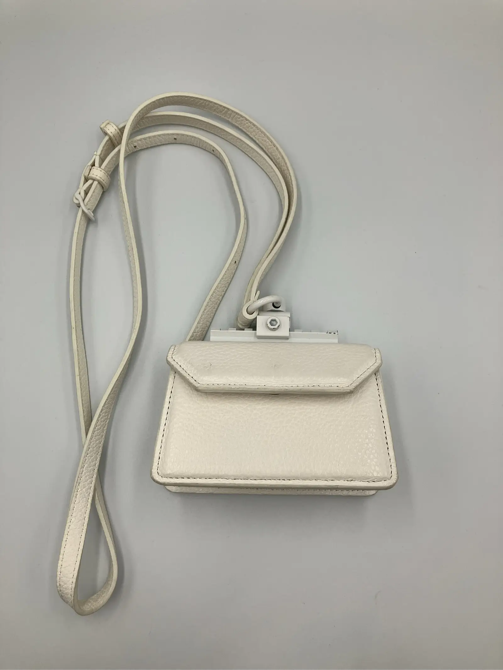 https://r2-worker.digdig.jp/product/fbac5762-2aae-4b8d-9bfe-857eacc98619/809db4c1-9535-4a2b-a0da-a4a832a623ec